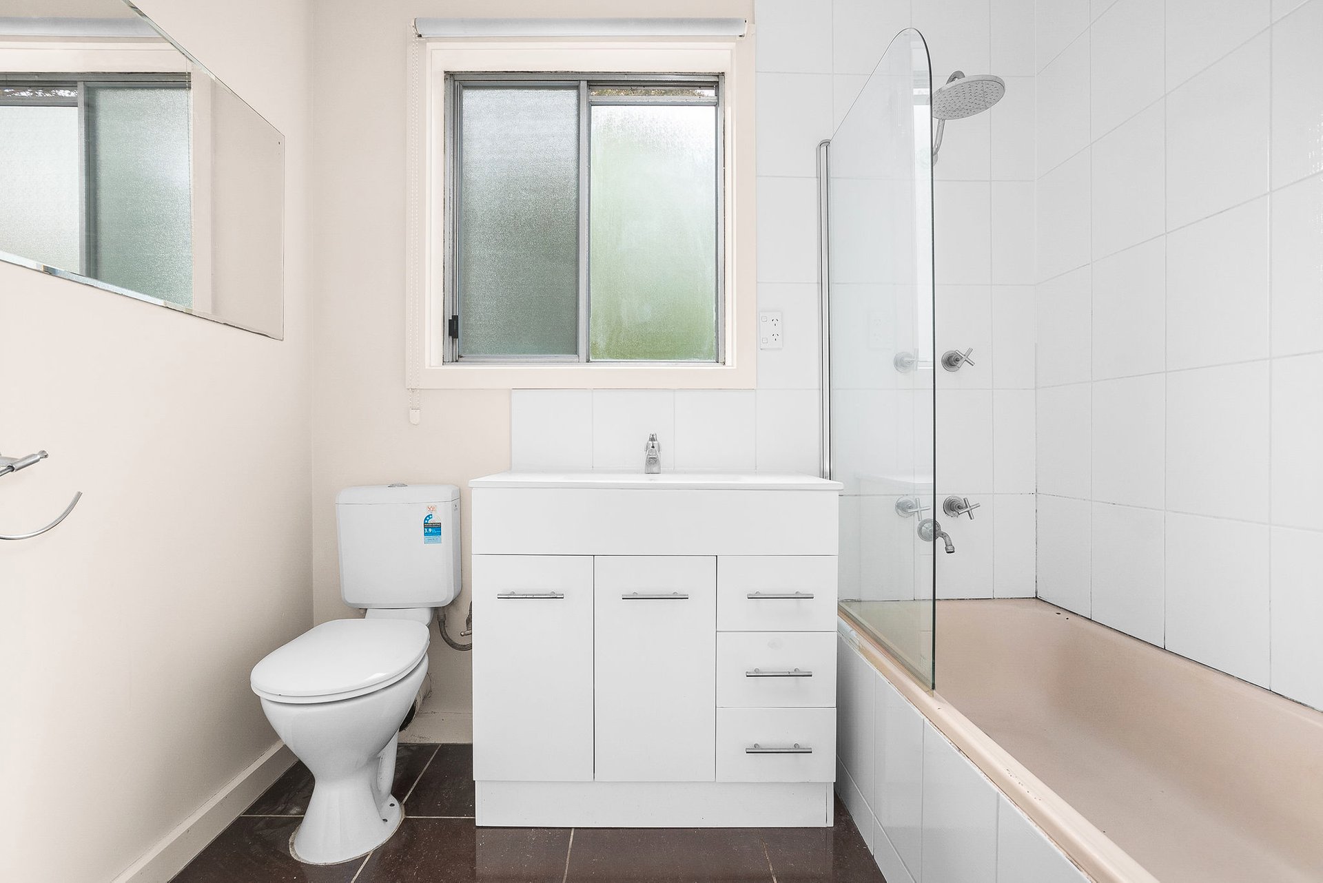 2/3 Cascade Street FRANKSTON