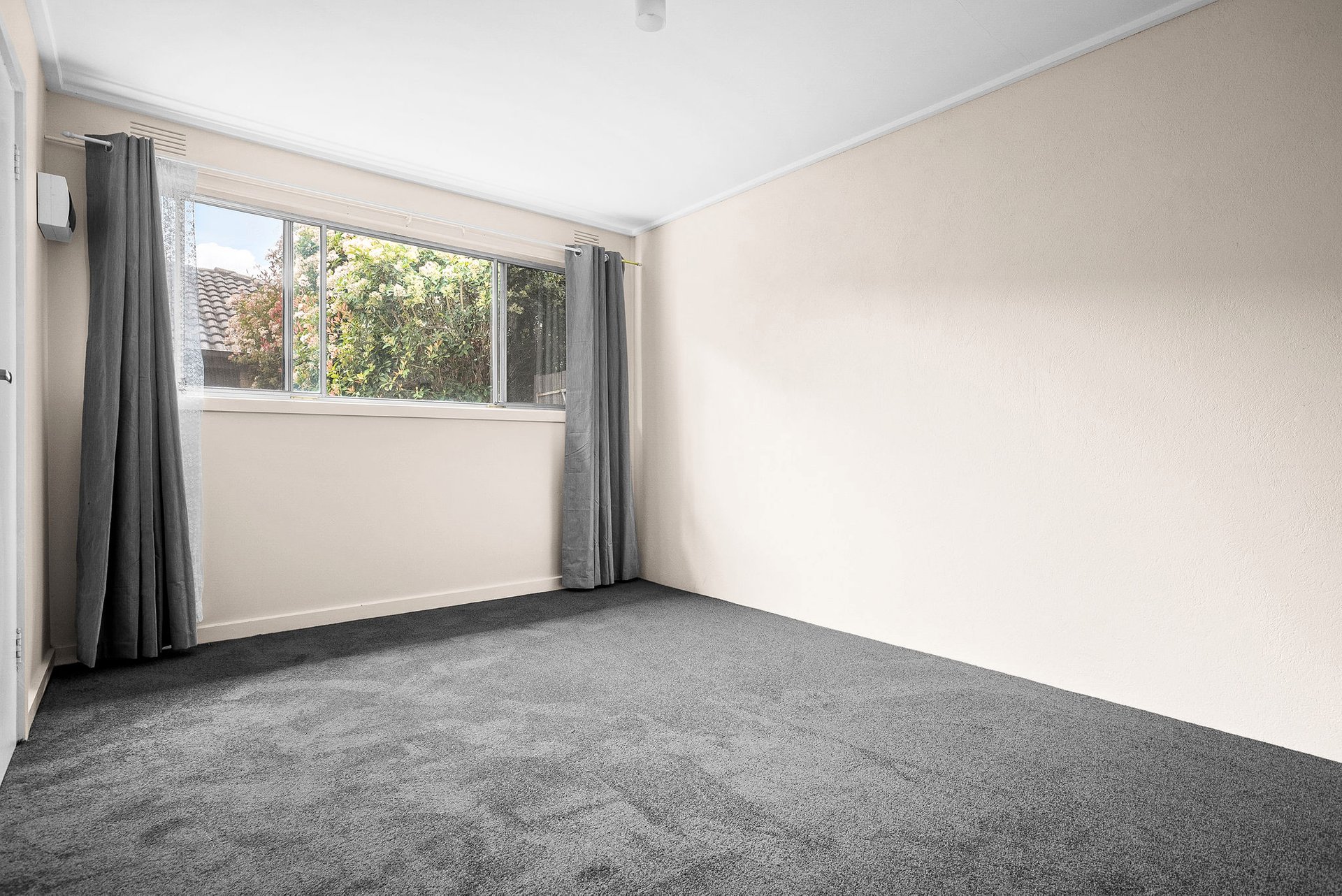2/3 Cascade Street FRANKSTON