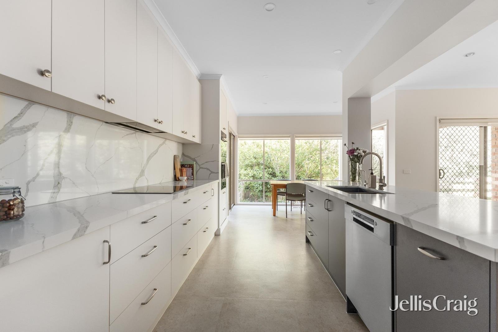 23 Cassinia Court, Diamond Creek image 6