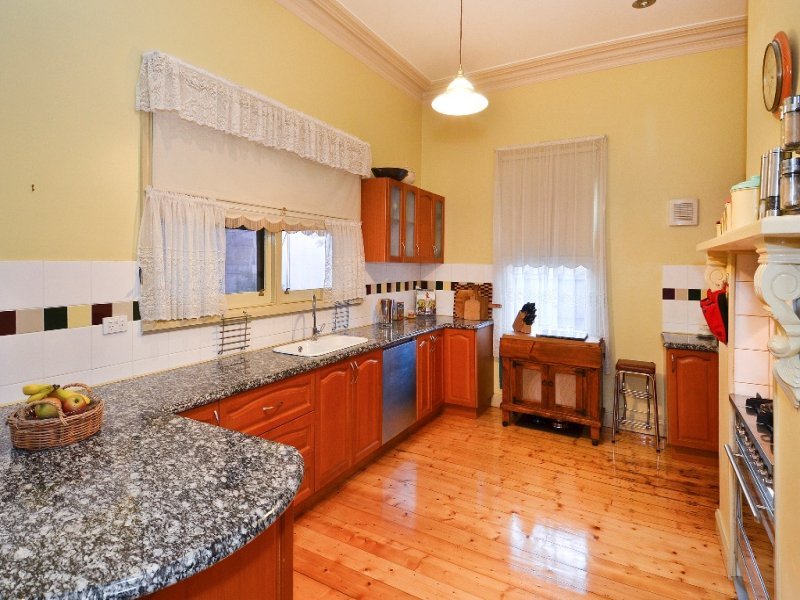 23 Catherine Street, Geelong West image 3