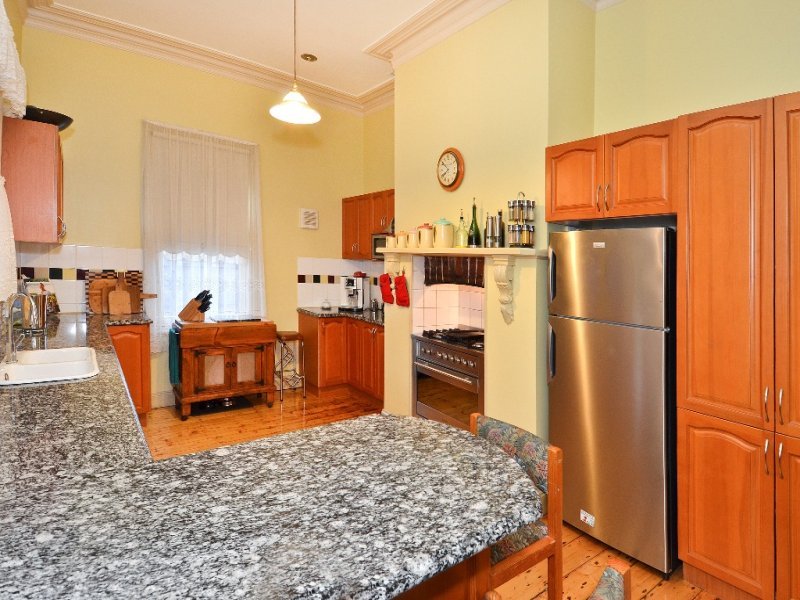 23 Catherine Street, Geelong West image 4