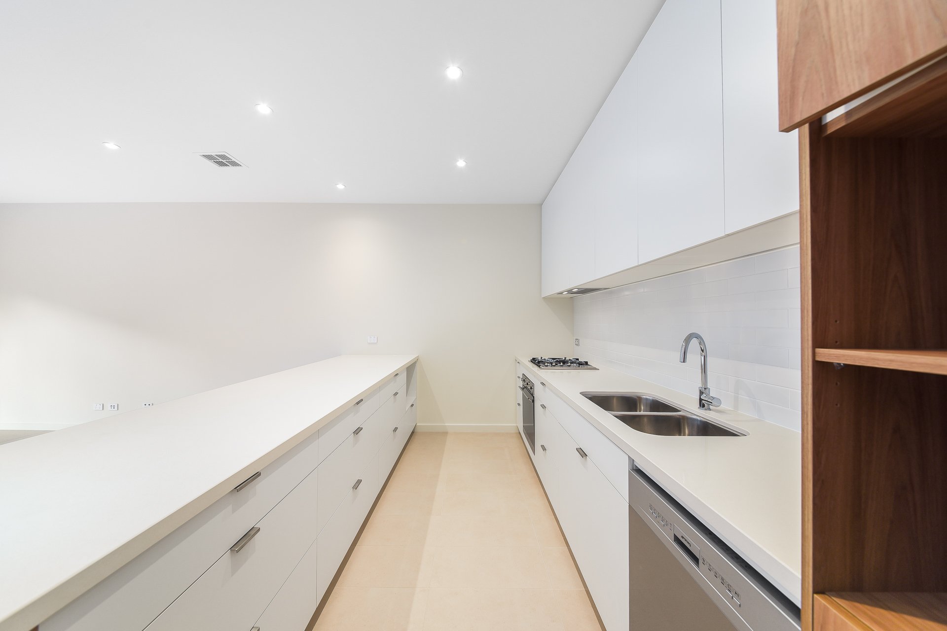23 Cavenagh Boulevard, Mulgrave image 1