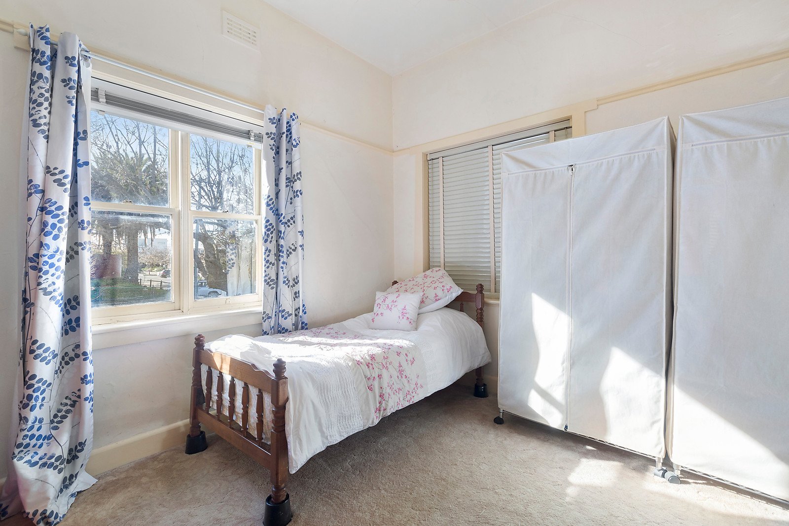 Property Gallery Thumbnail 5
