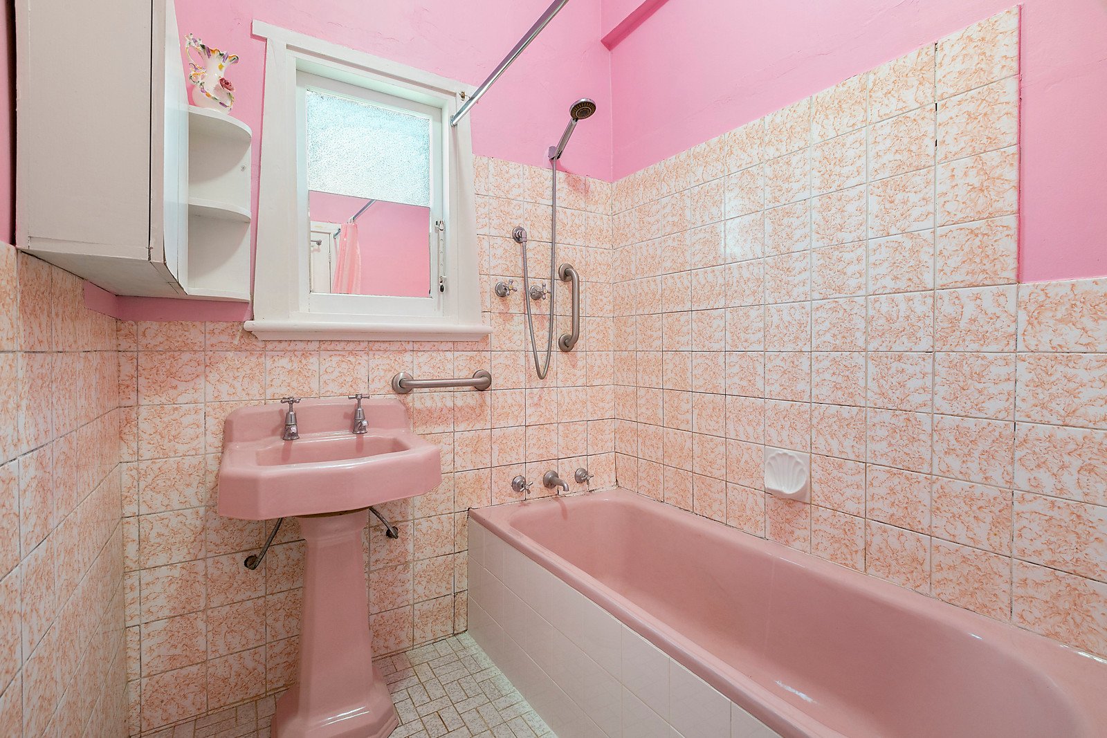 Property Gallery Thumbnail 6