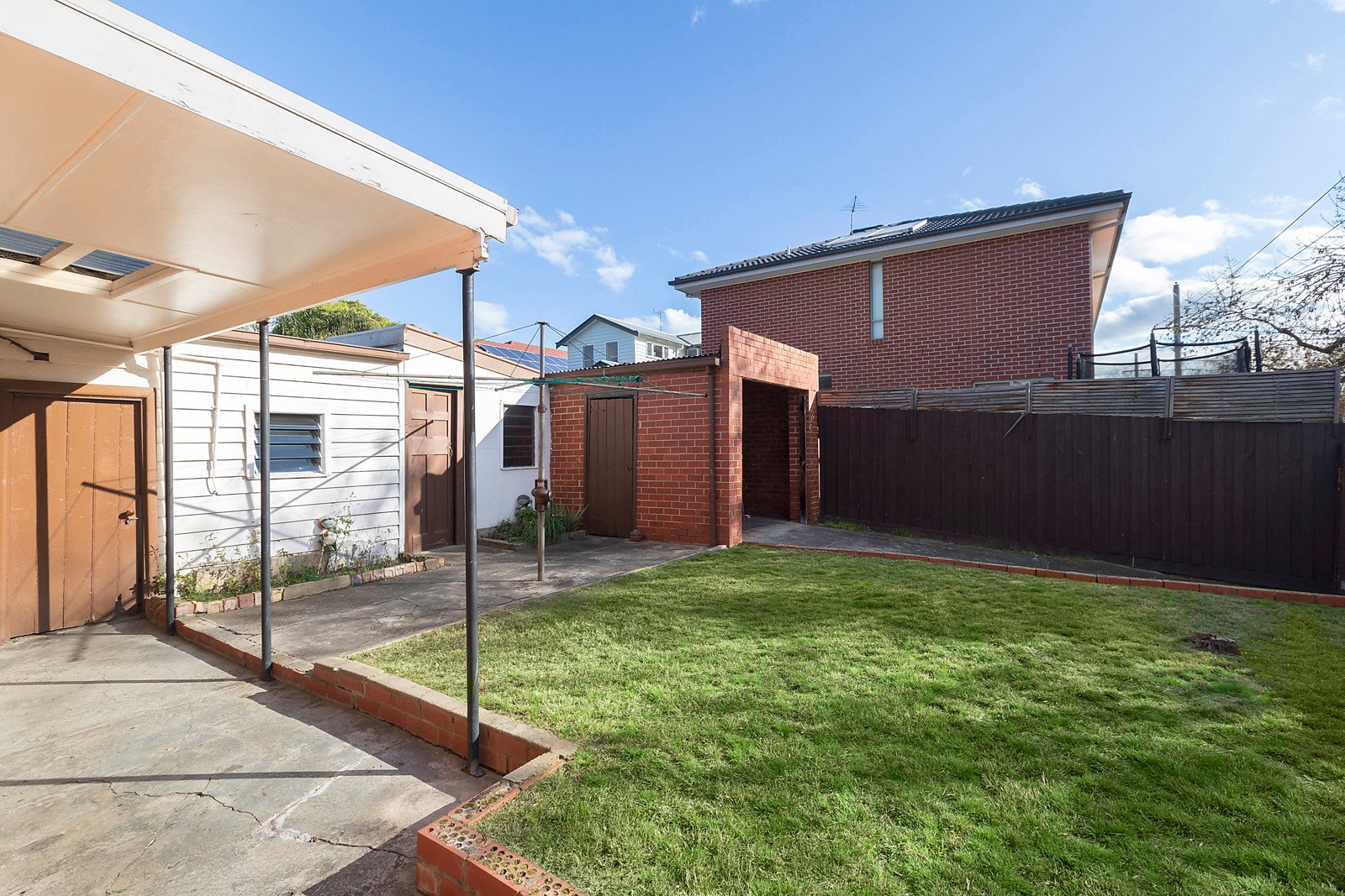 Property Gallery Thumbnail 8