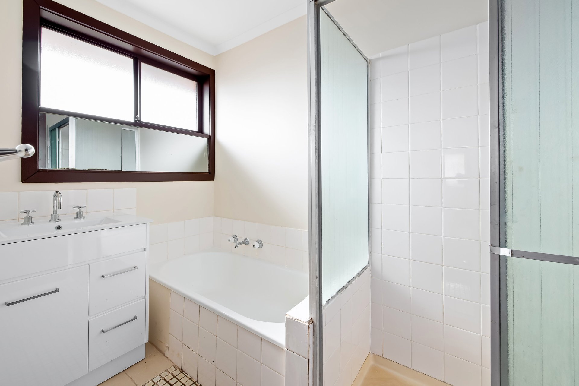 Property Gallery Thumbnail 4