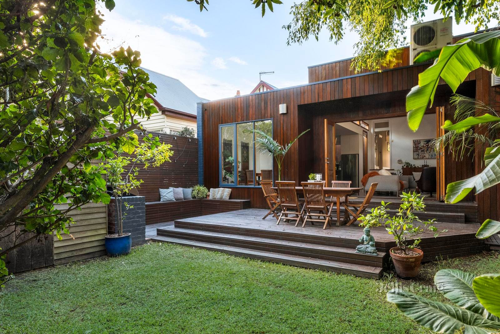 23 Charles Street, St Kilda image 2