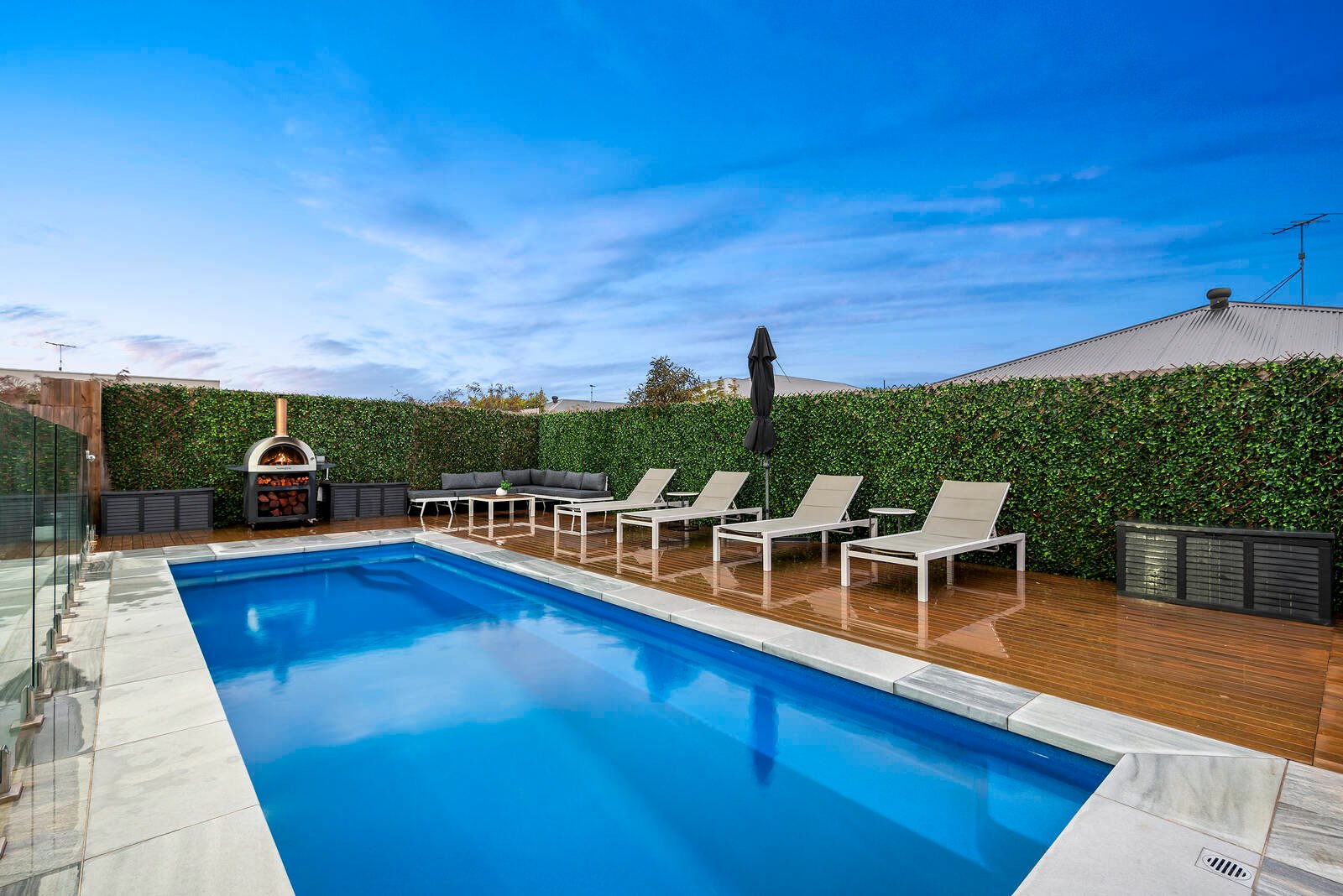 Property Gallery Thumbnail 3