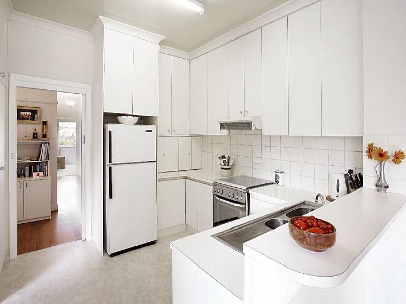 23 Clayton Road, Balwyn image 4