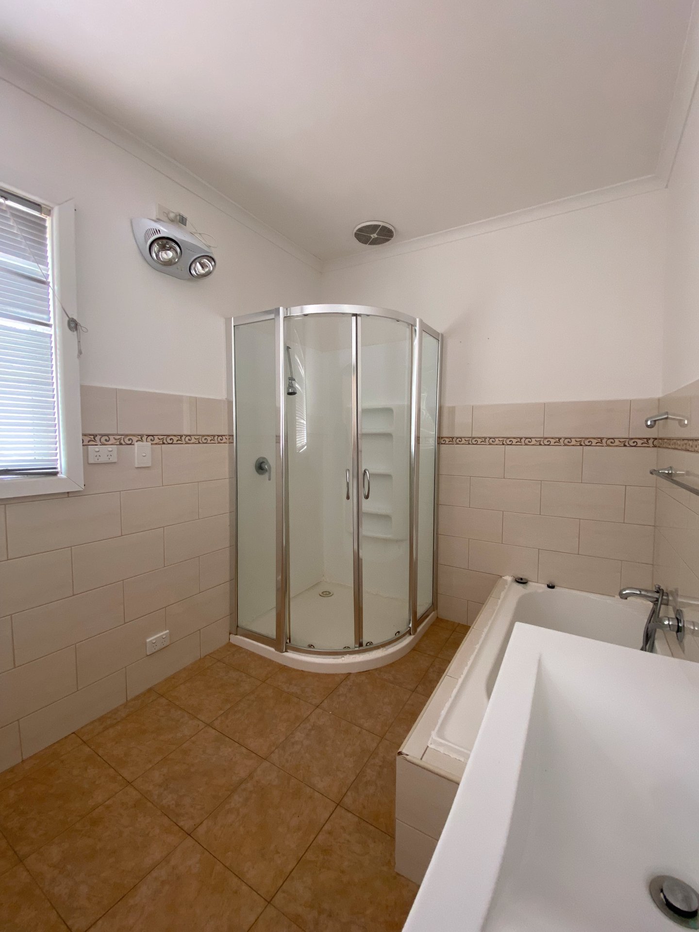 23 Clyde Street, Thornbury image 4