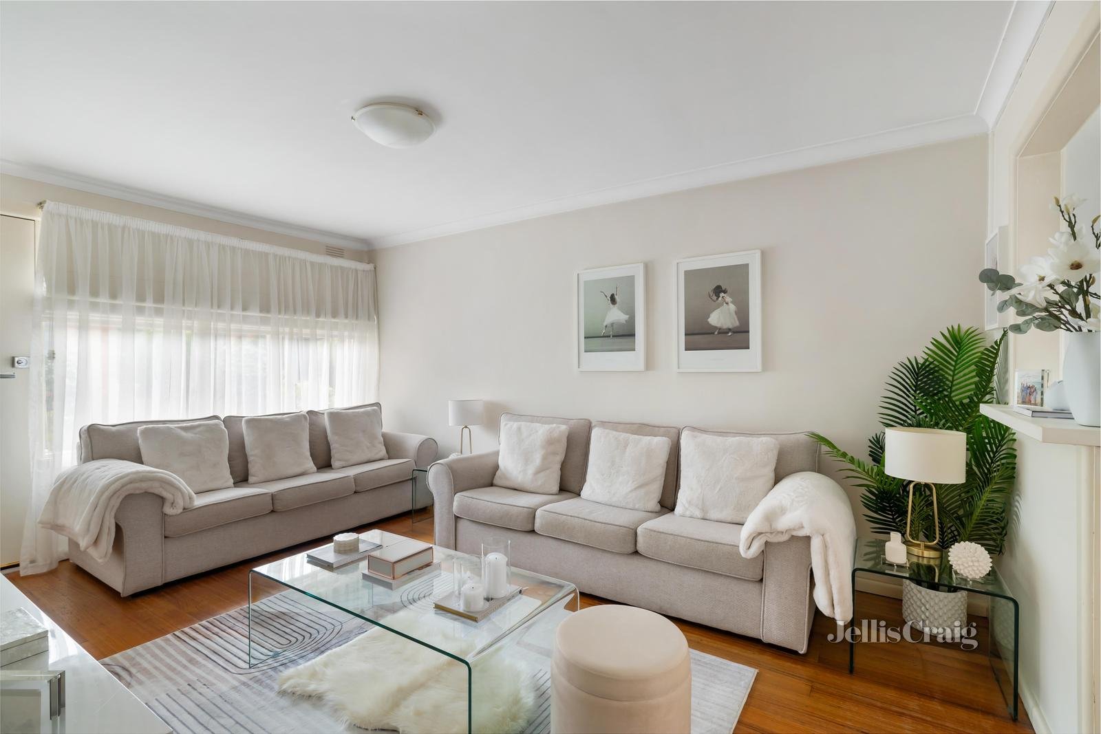 2/3 Coles Court, Beaumaris image 2