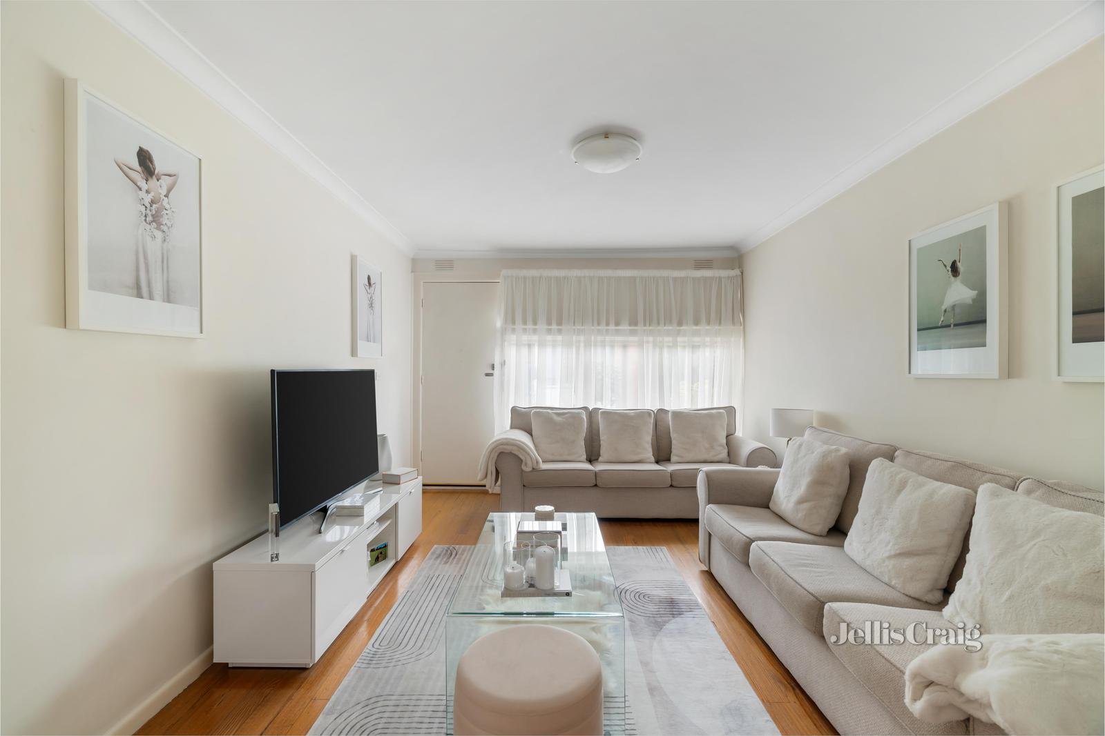 2/3 Coles Court, Beaumaris image 3