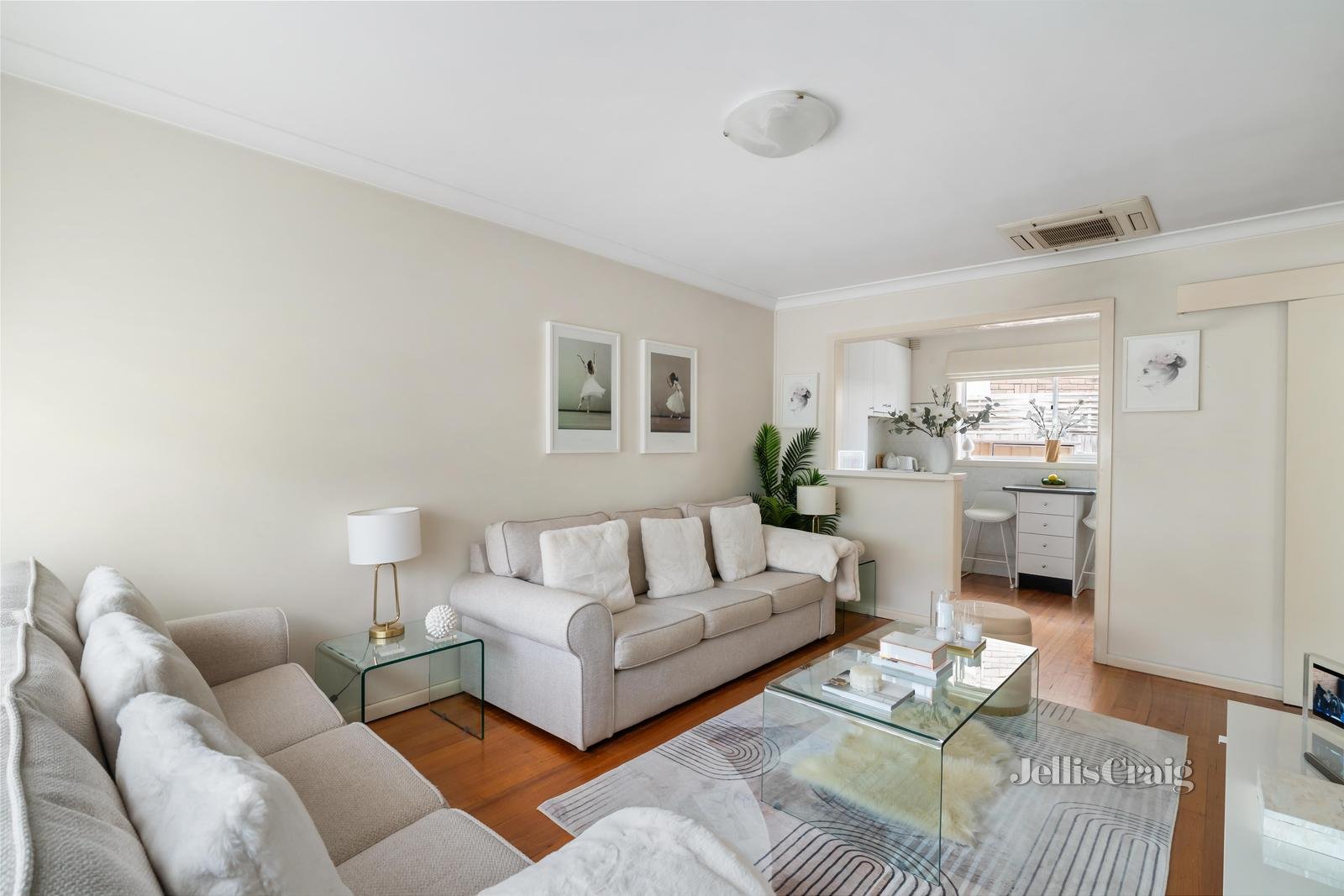 2/3 Coles Court, Beaumaris image 4