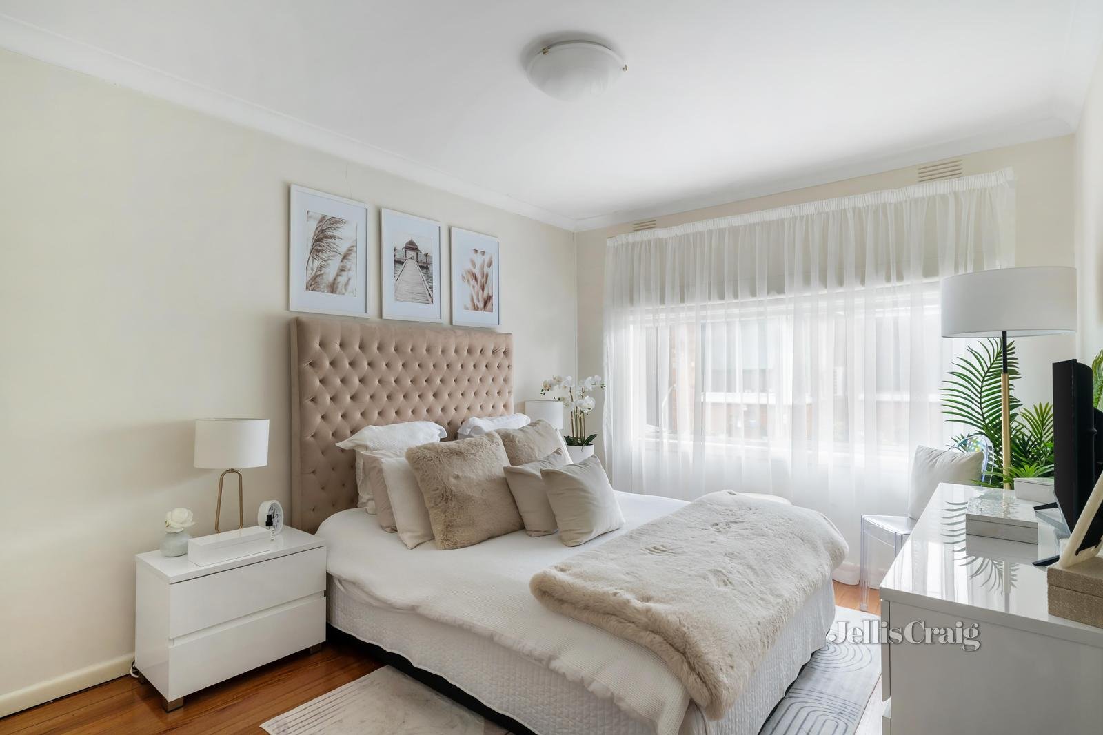 2/3 Coles Court, Beaumaris image 6