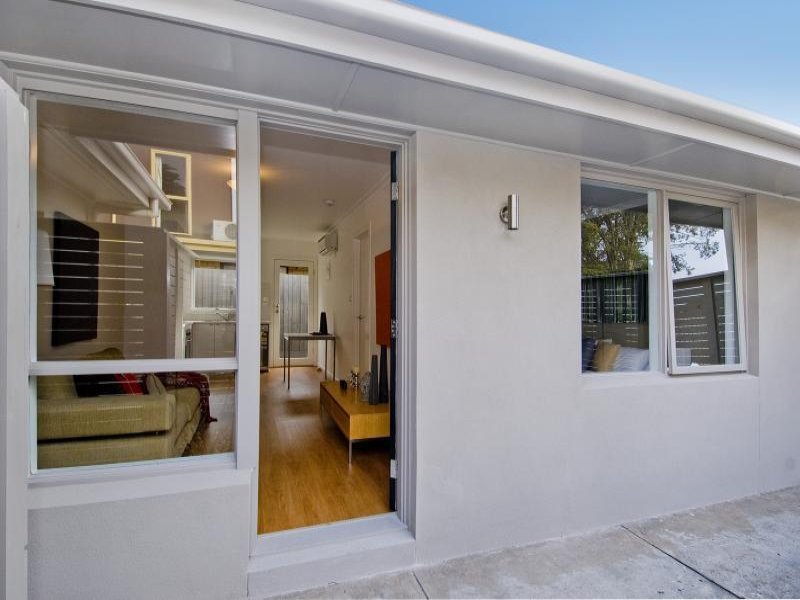 2/3 Colville Court, Herne Hill image 1