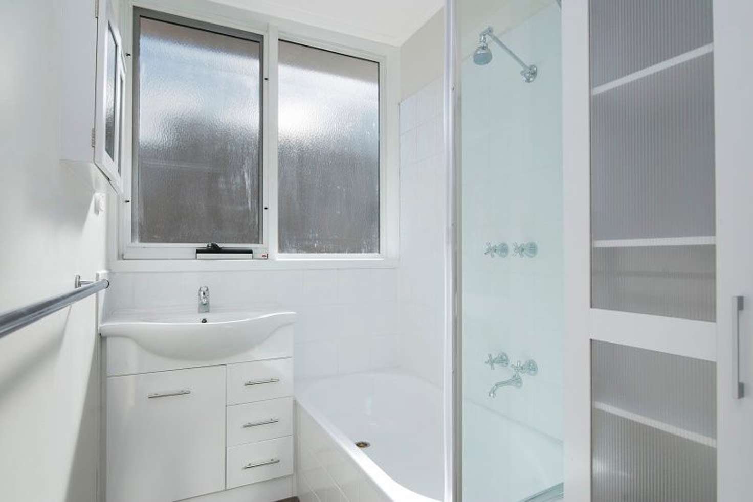 2/3 Davey Street, Parkdale image 7