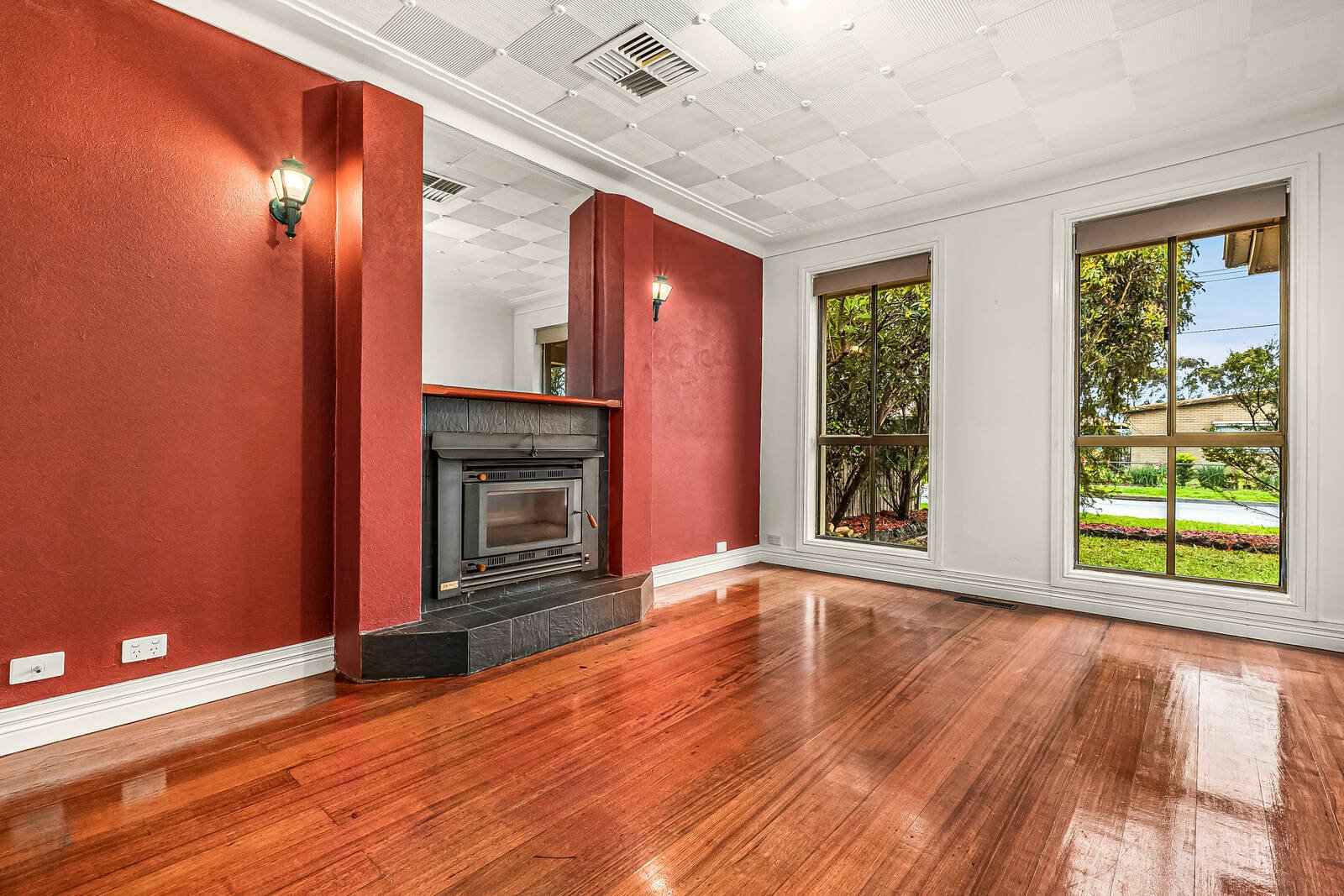 Property Gallery Thumbnail 2