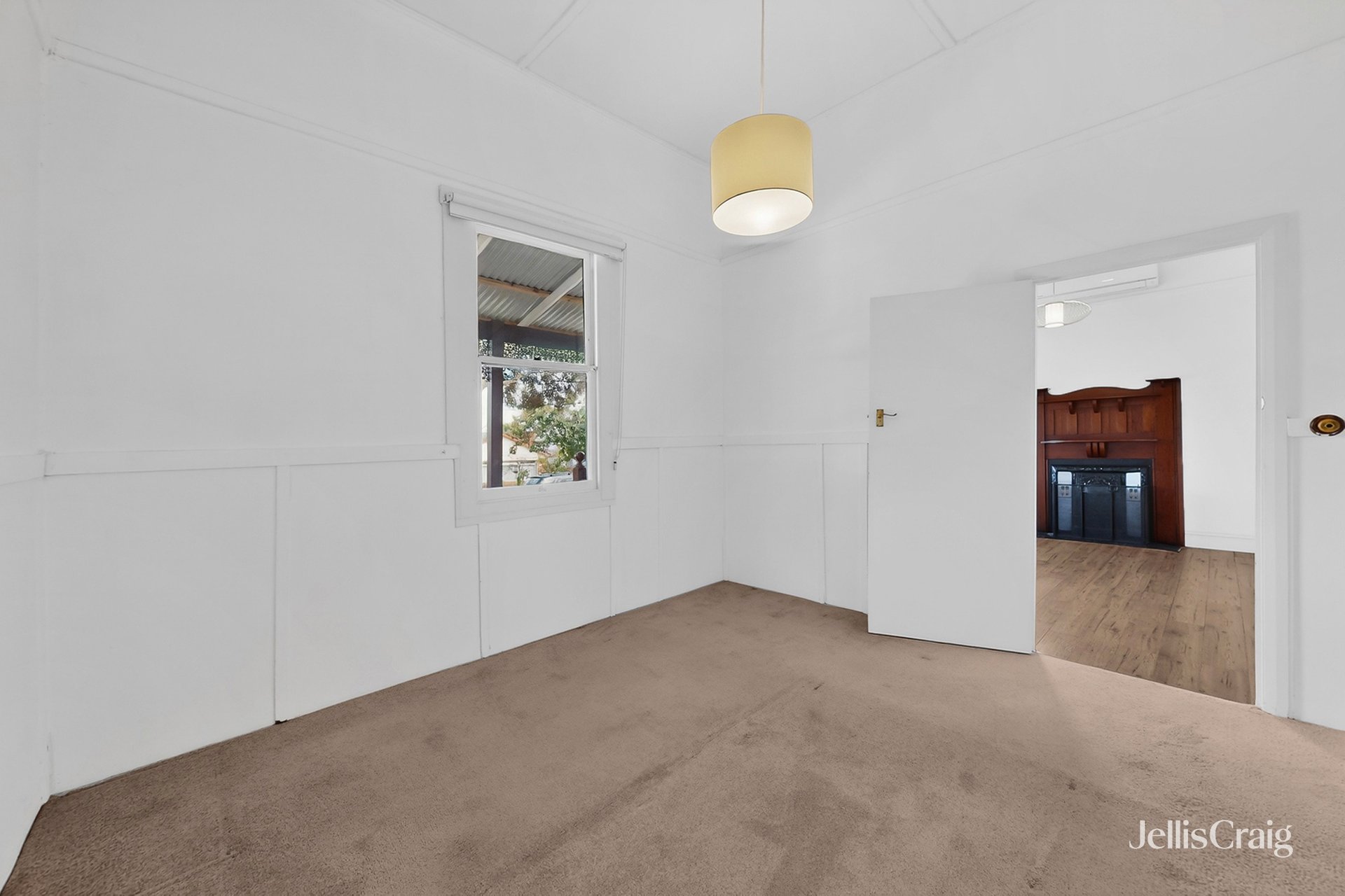 23 Deakin Street, Mitcham image 5