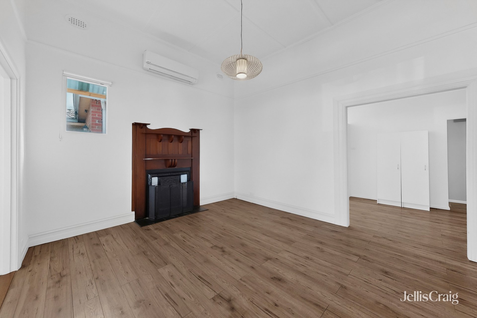 23 Deakin Street, Mitcham image 6