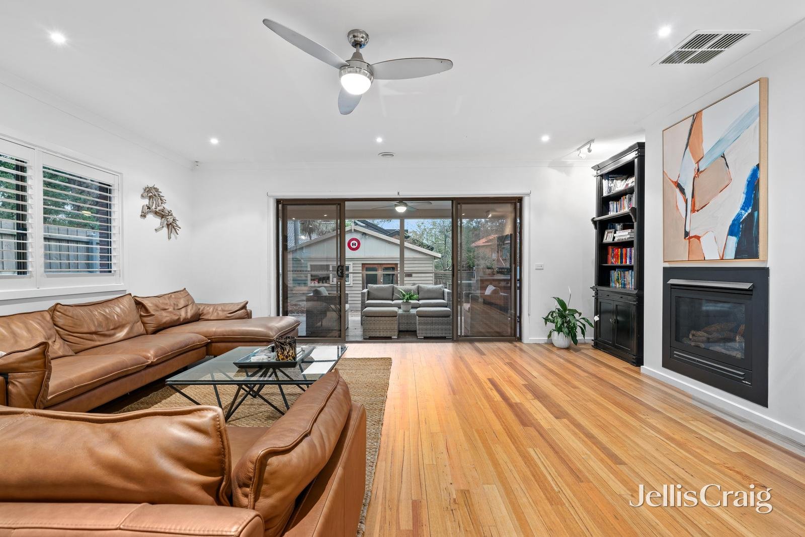 23 Dickens Street, Blackburn image 3
