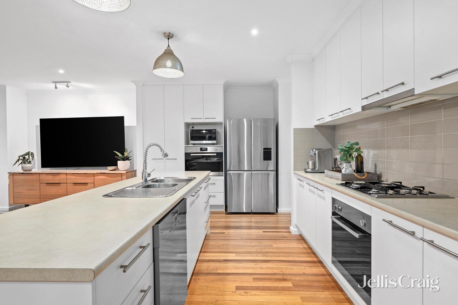 23 Dickens Street, Blackburn image 5