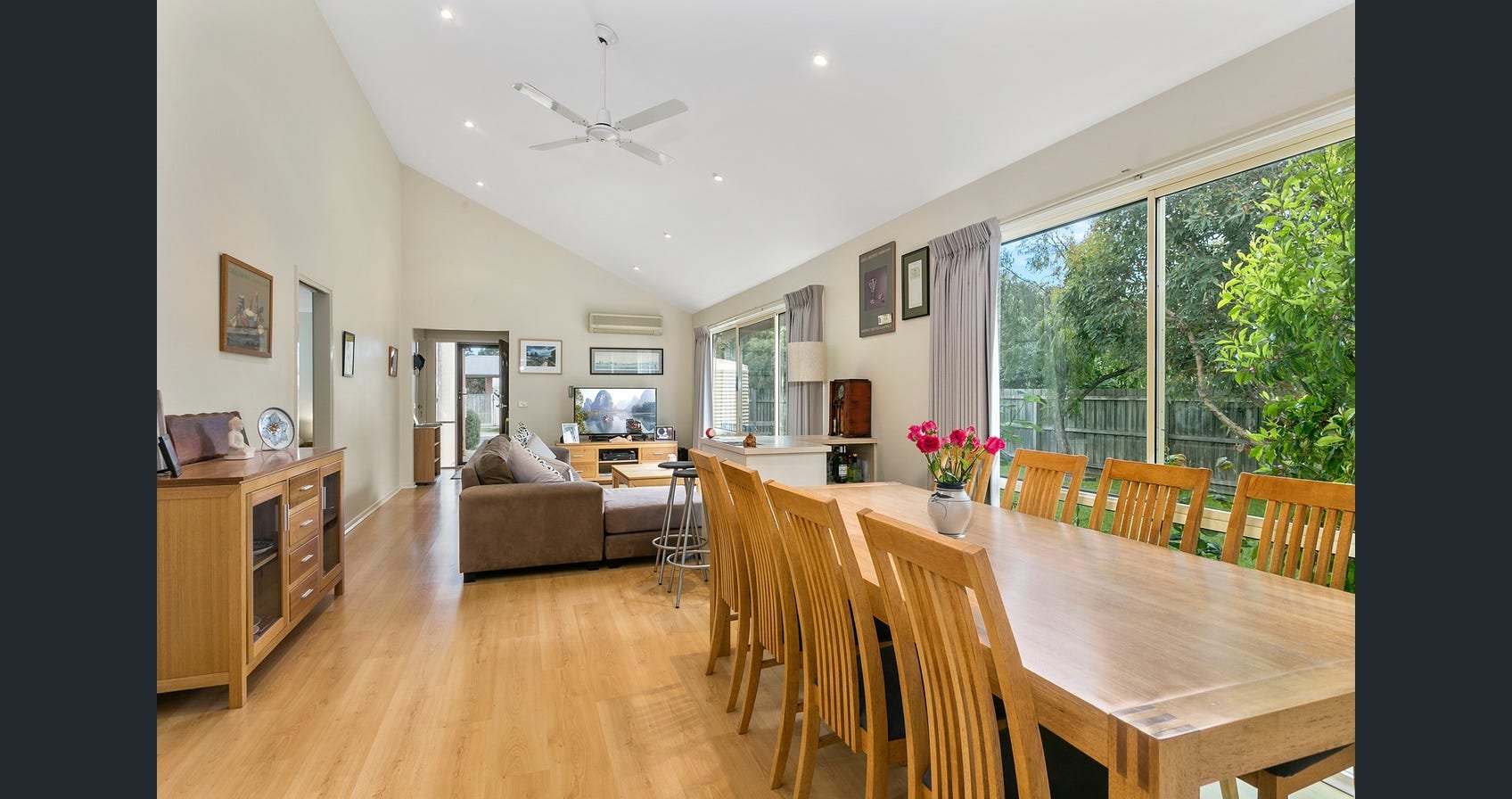 Property Gallery - Main Image