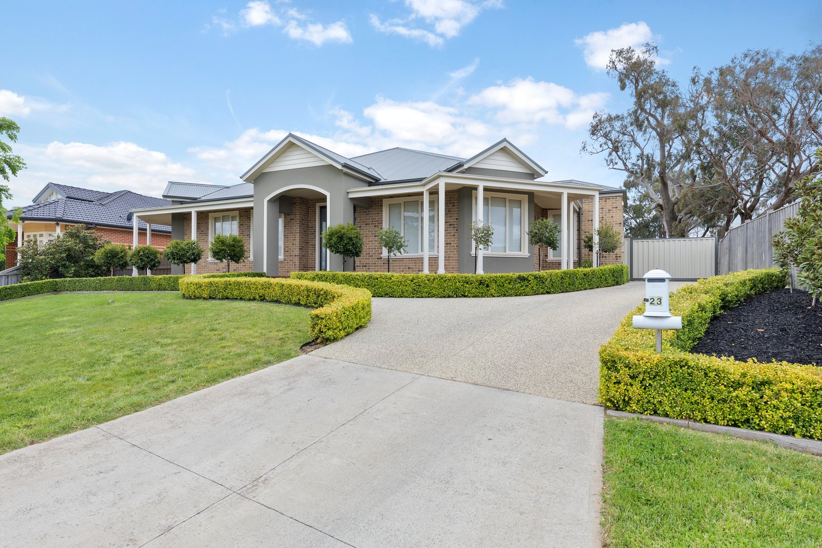 23 Dumbarton Way, Gisborne, VIC, 3437 RT Edgar