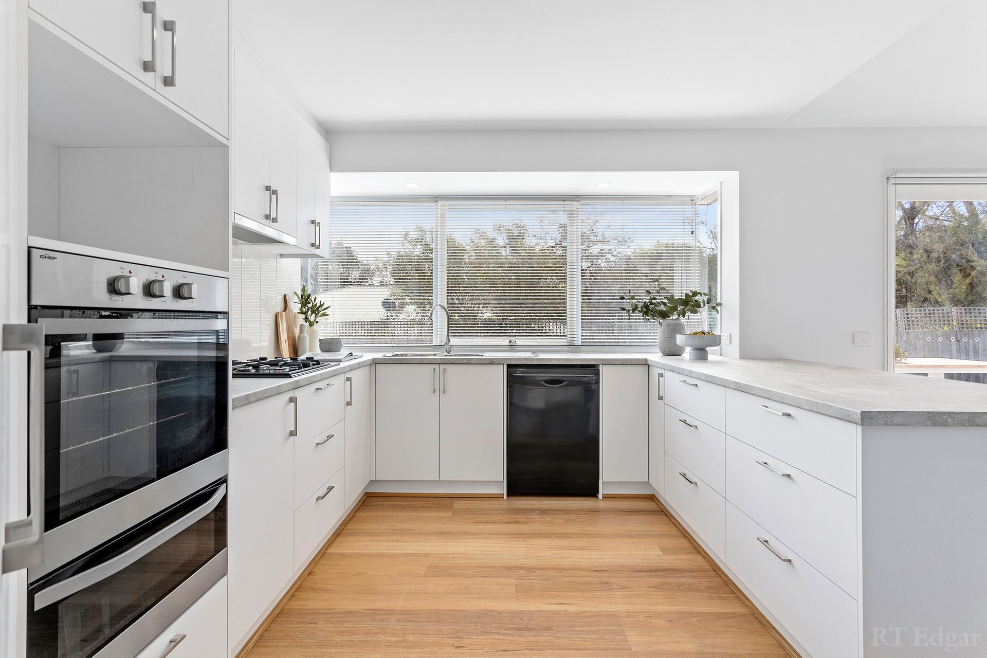 Property Gallery Thumbnail 4