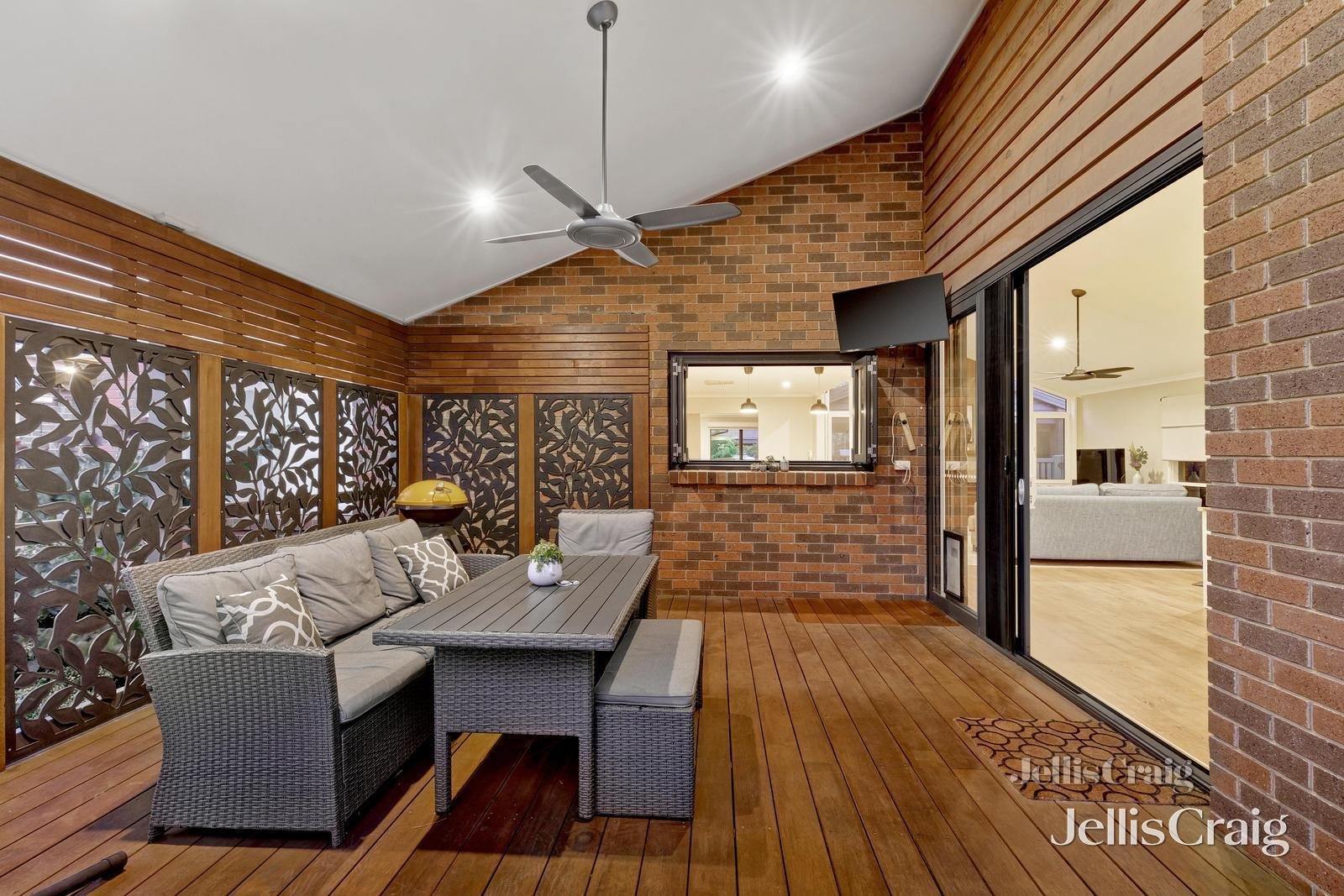 23 Eastgate Drive, Greensborough image 9