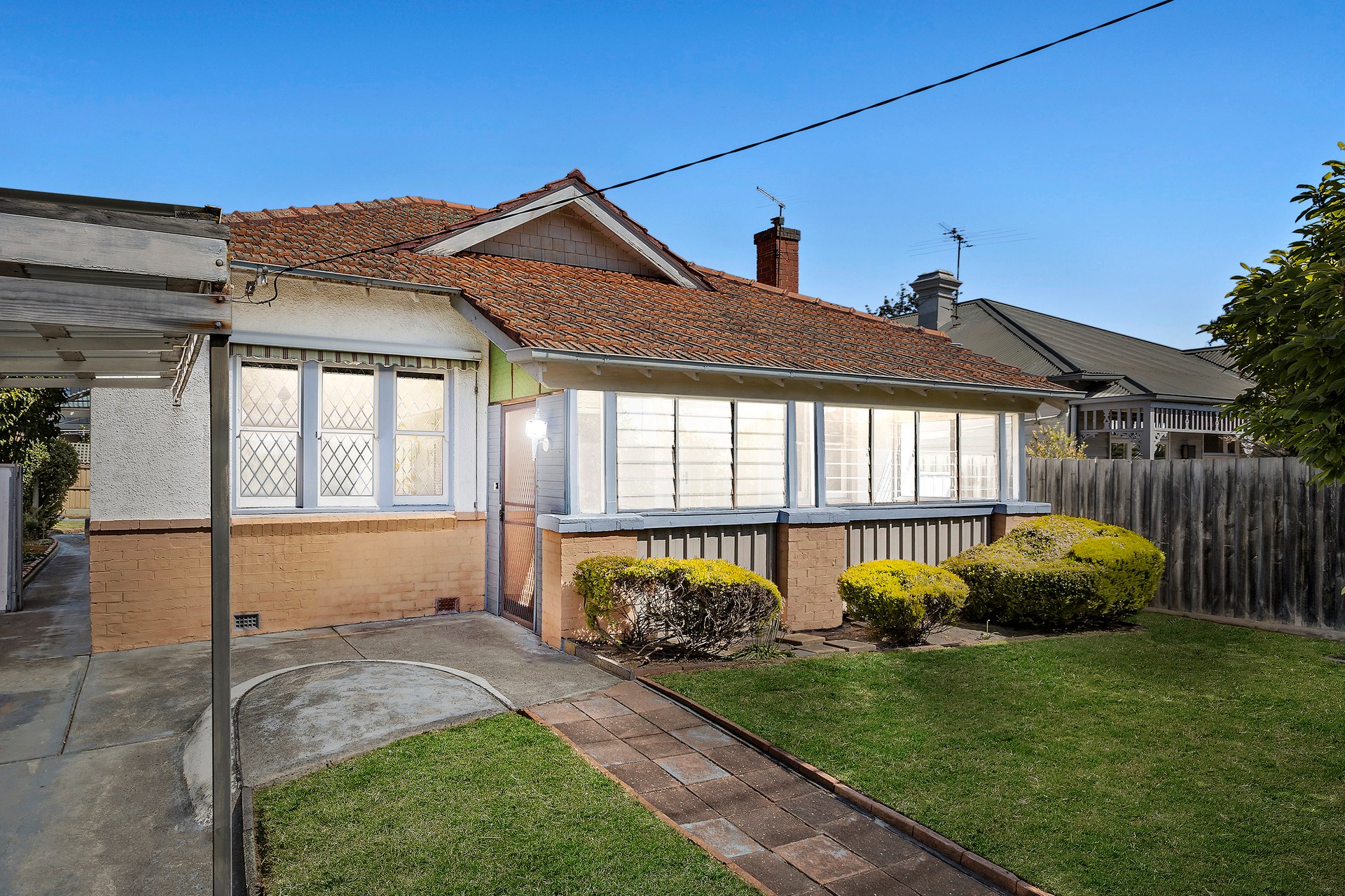 Property Gallery - Main Image