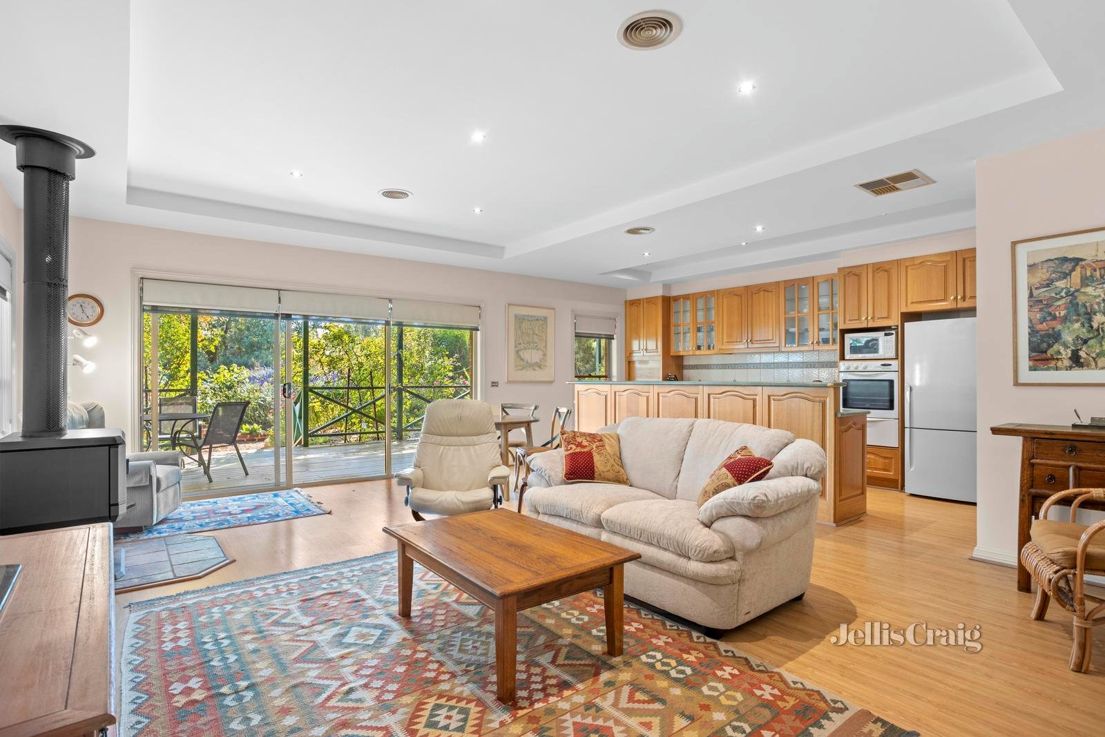 23 Eleanor Drive, Campbells Creek image 3