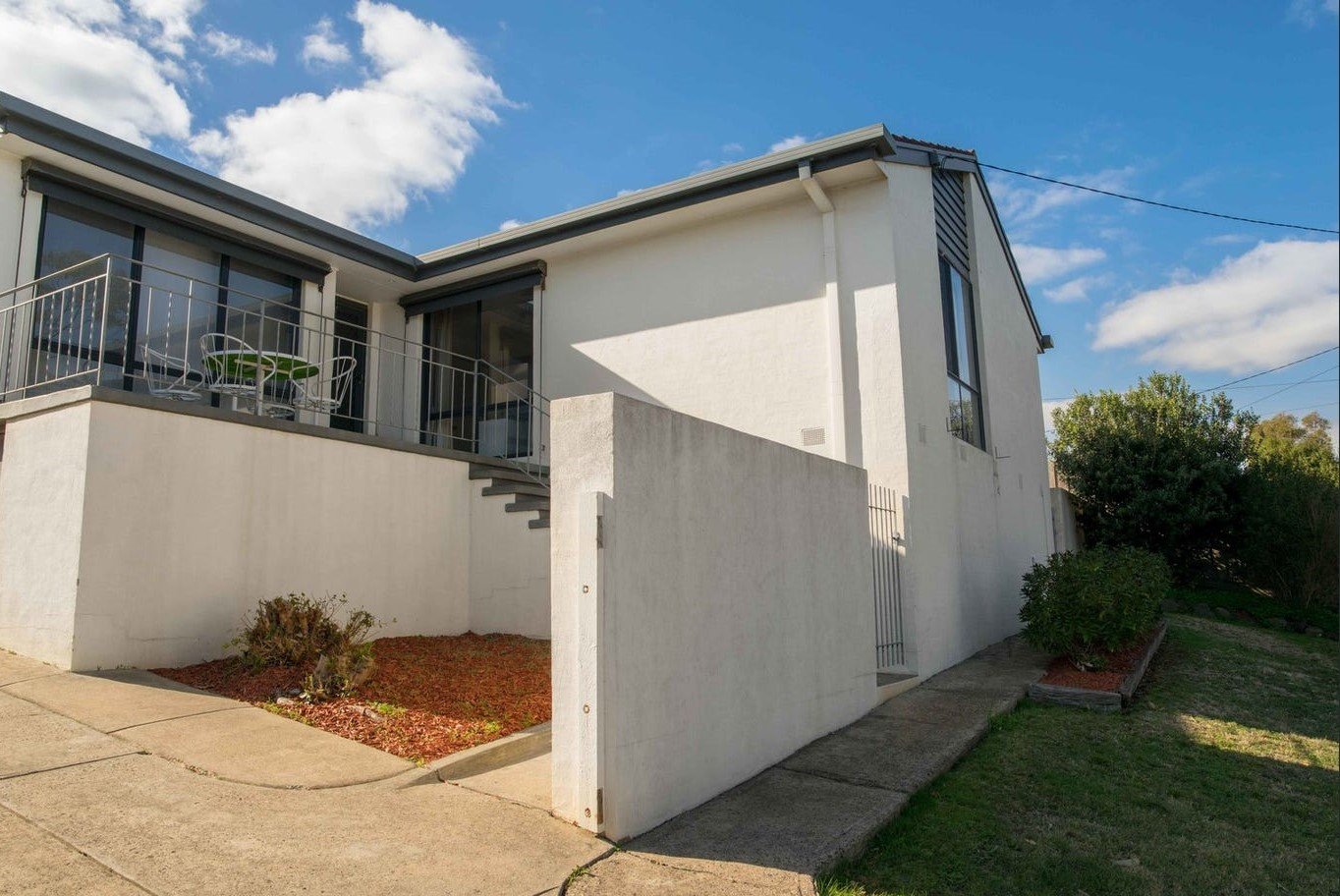 Property Gallery - Main Image