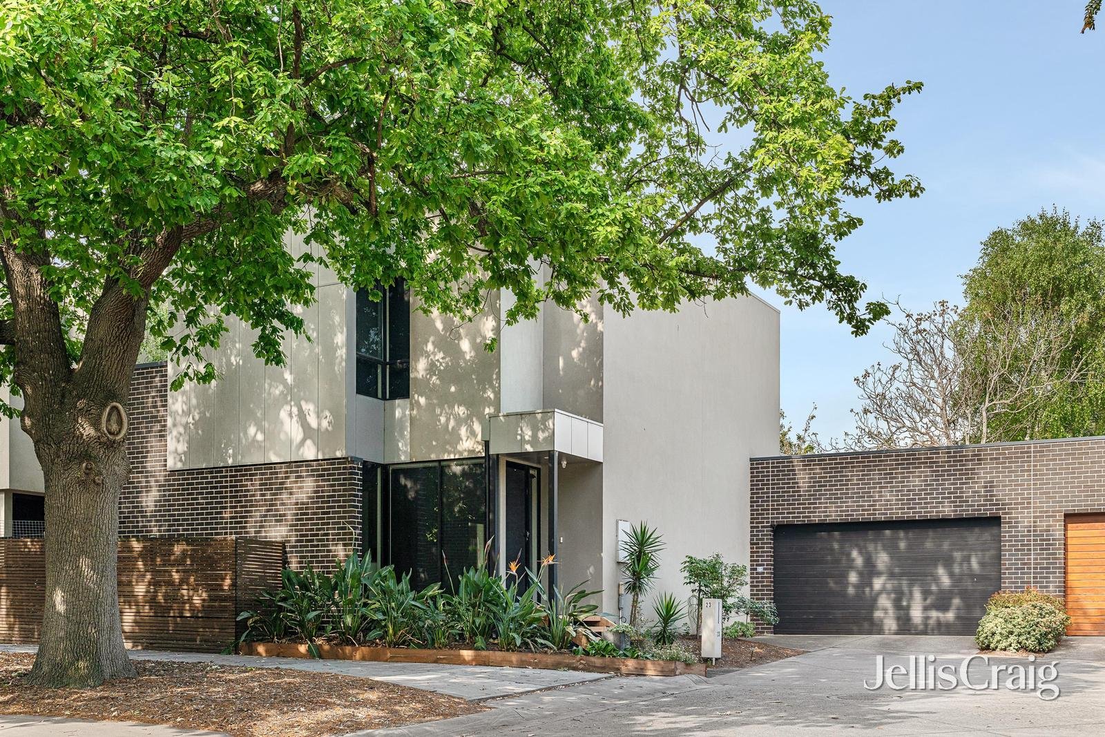 23 Evergreen Circuit, Cheltenham image 1