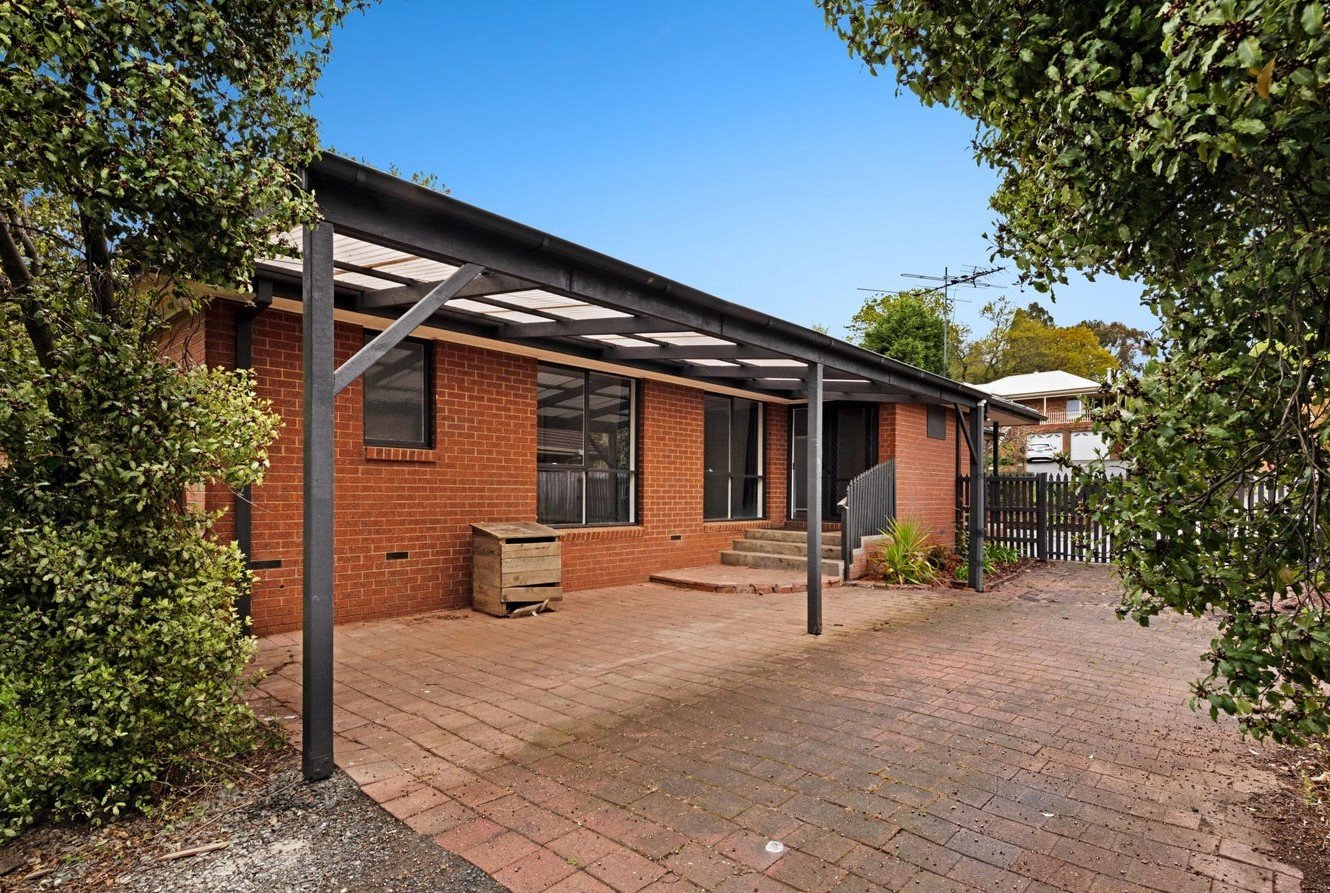 Property Gallery Thumbnail 9