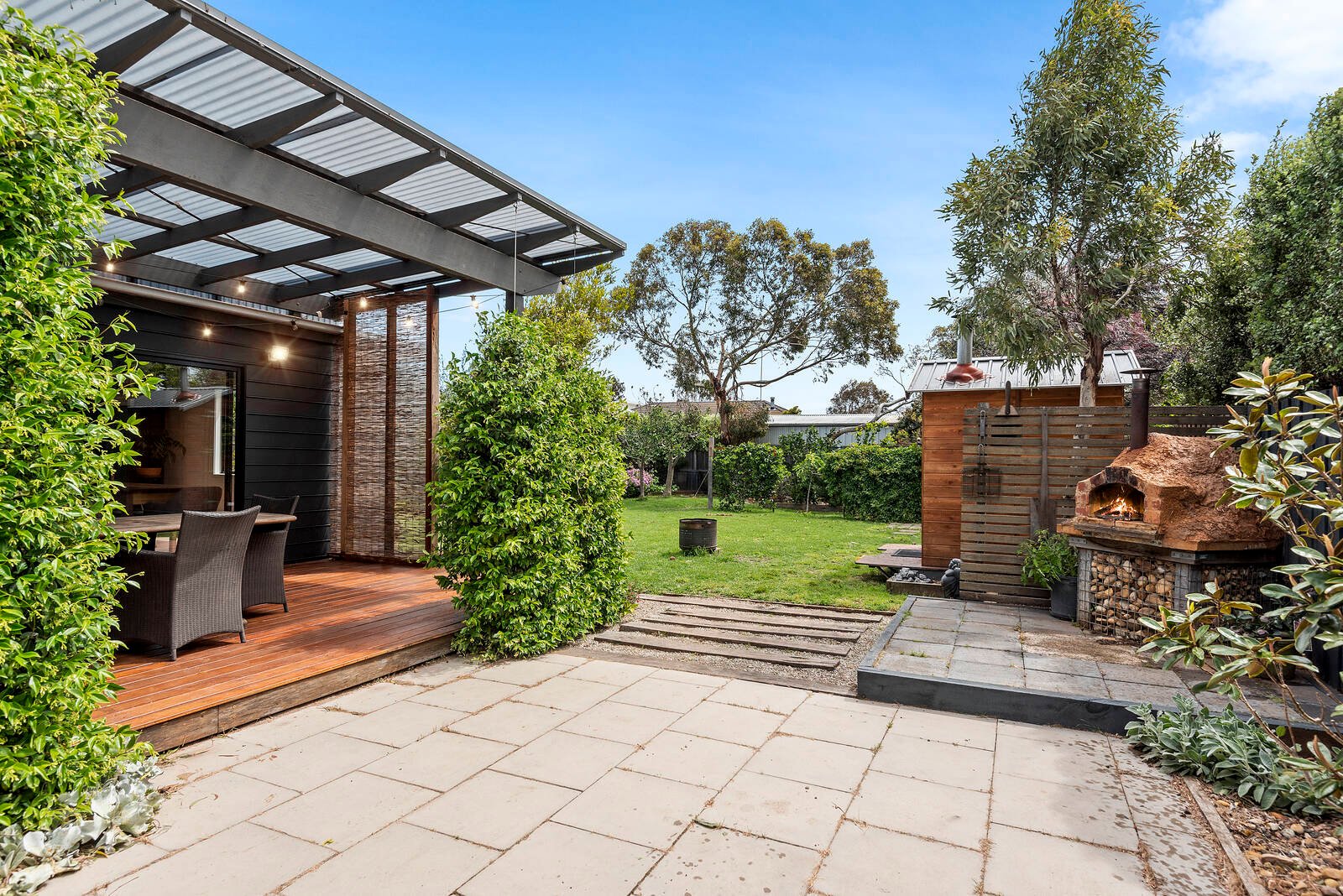 Property Gallery Thumbnail 8