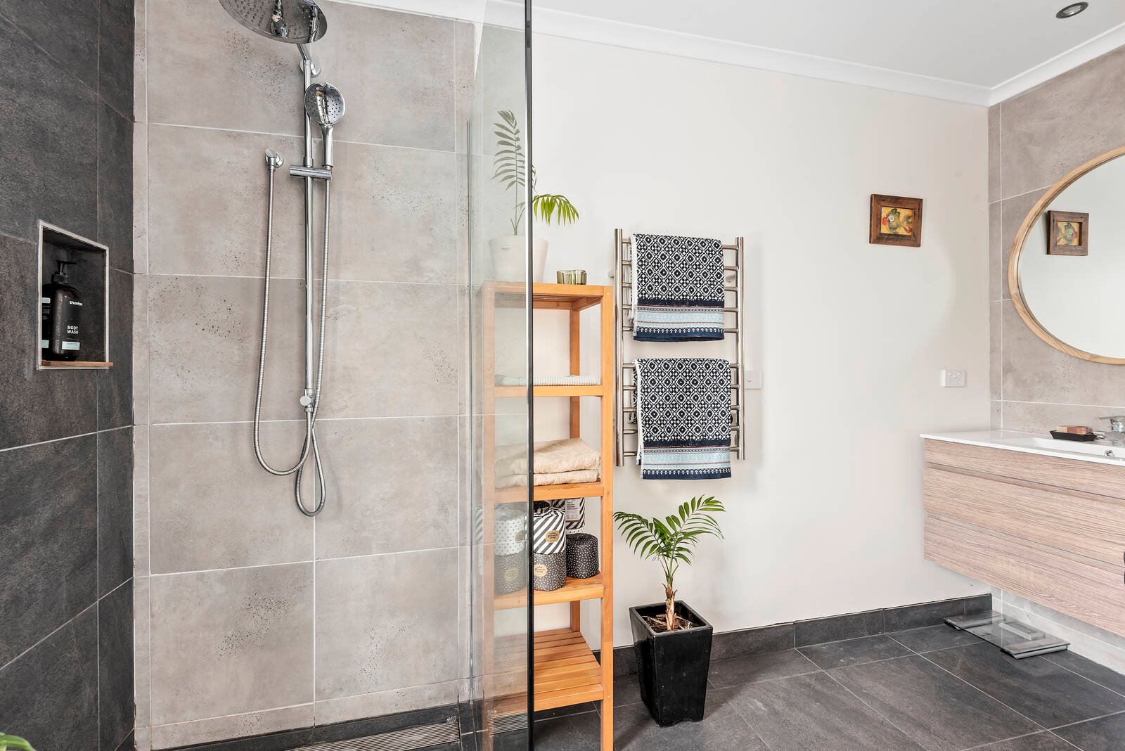 Property Gallery Thumbnail 14