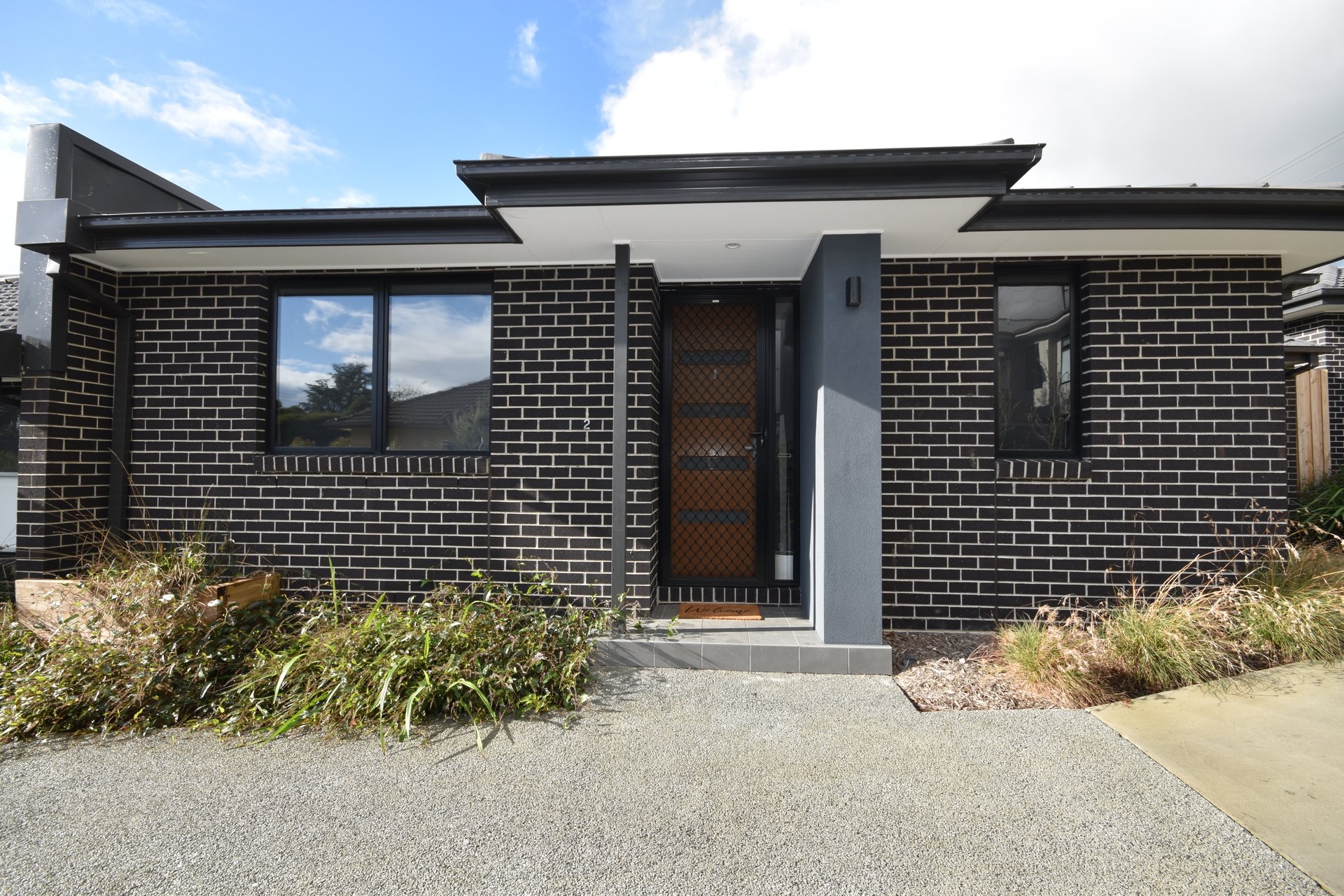 2/3 Glen Dhu Road, Kilsyth image 1