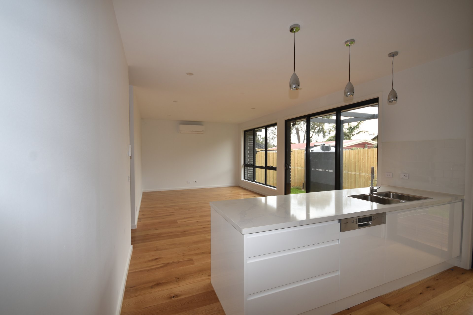 2/3 Glen Dhu Road, Kilsyth image 5