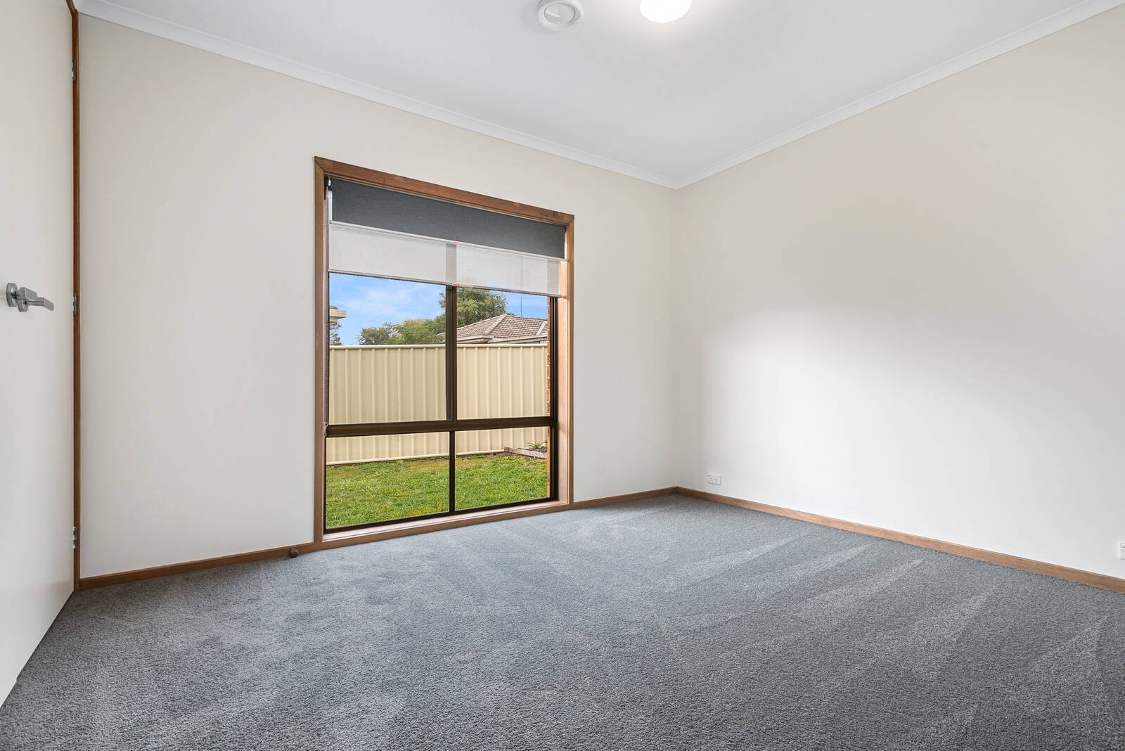 Property Gallery Thumbnail 7