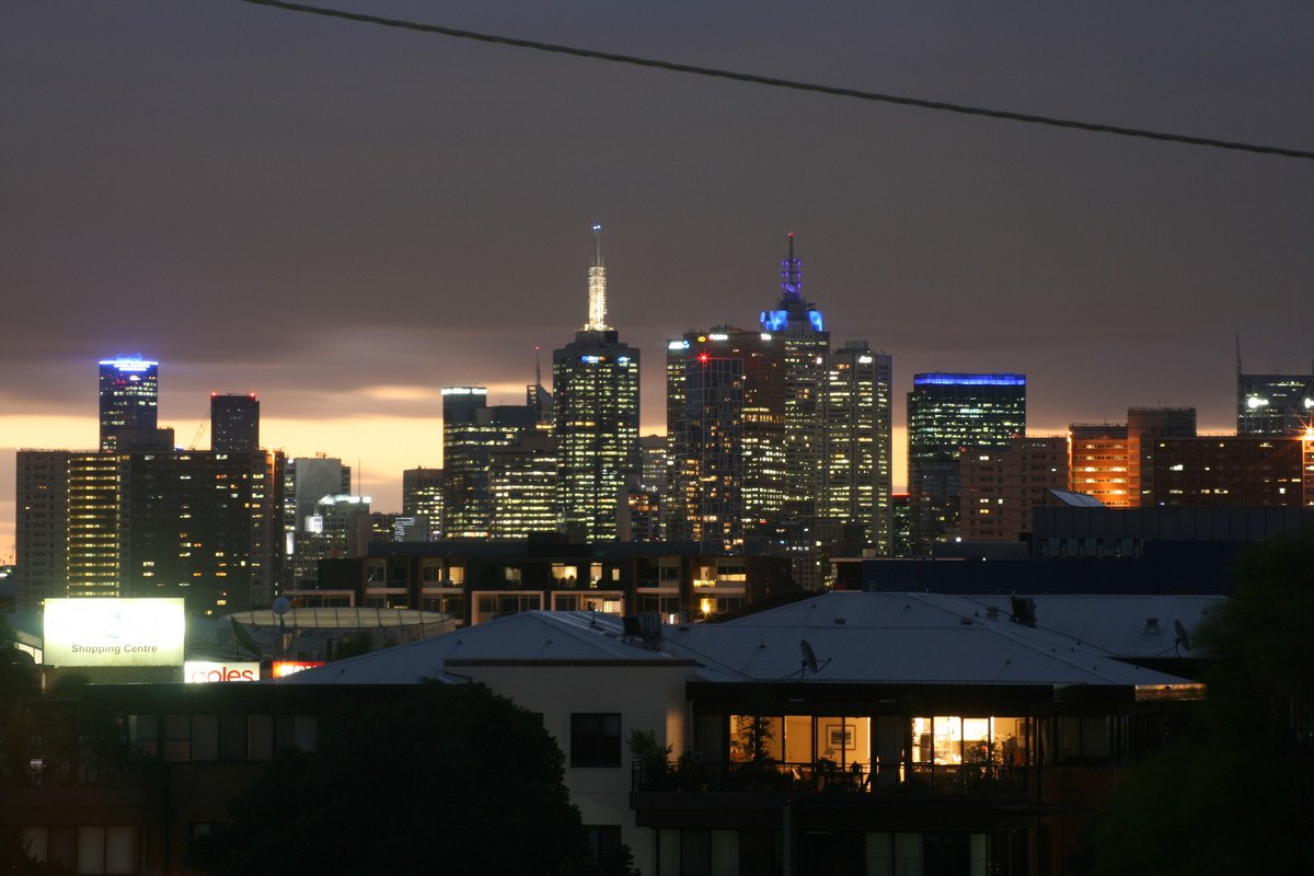 2/3 Harrison Crescent, Hawthorn image 8