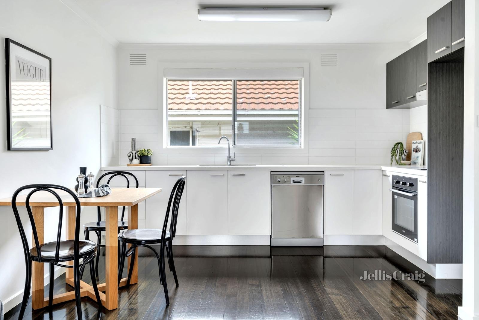 2/3 Harry Street, Brunswick&nbsp;West image 1