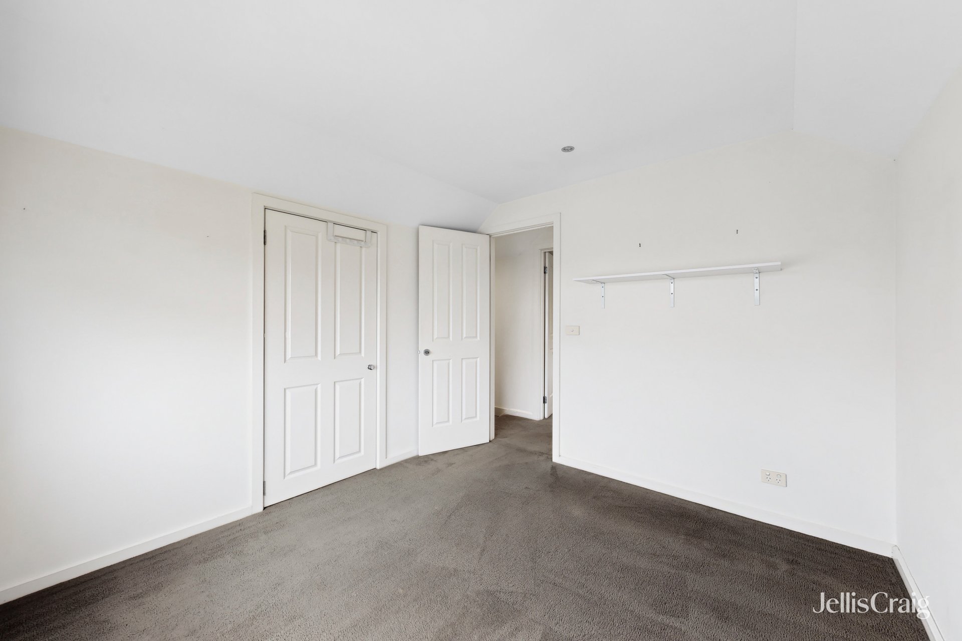 2/3 Havelock Street, Maidstone image 8