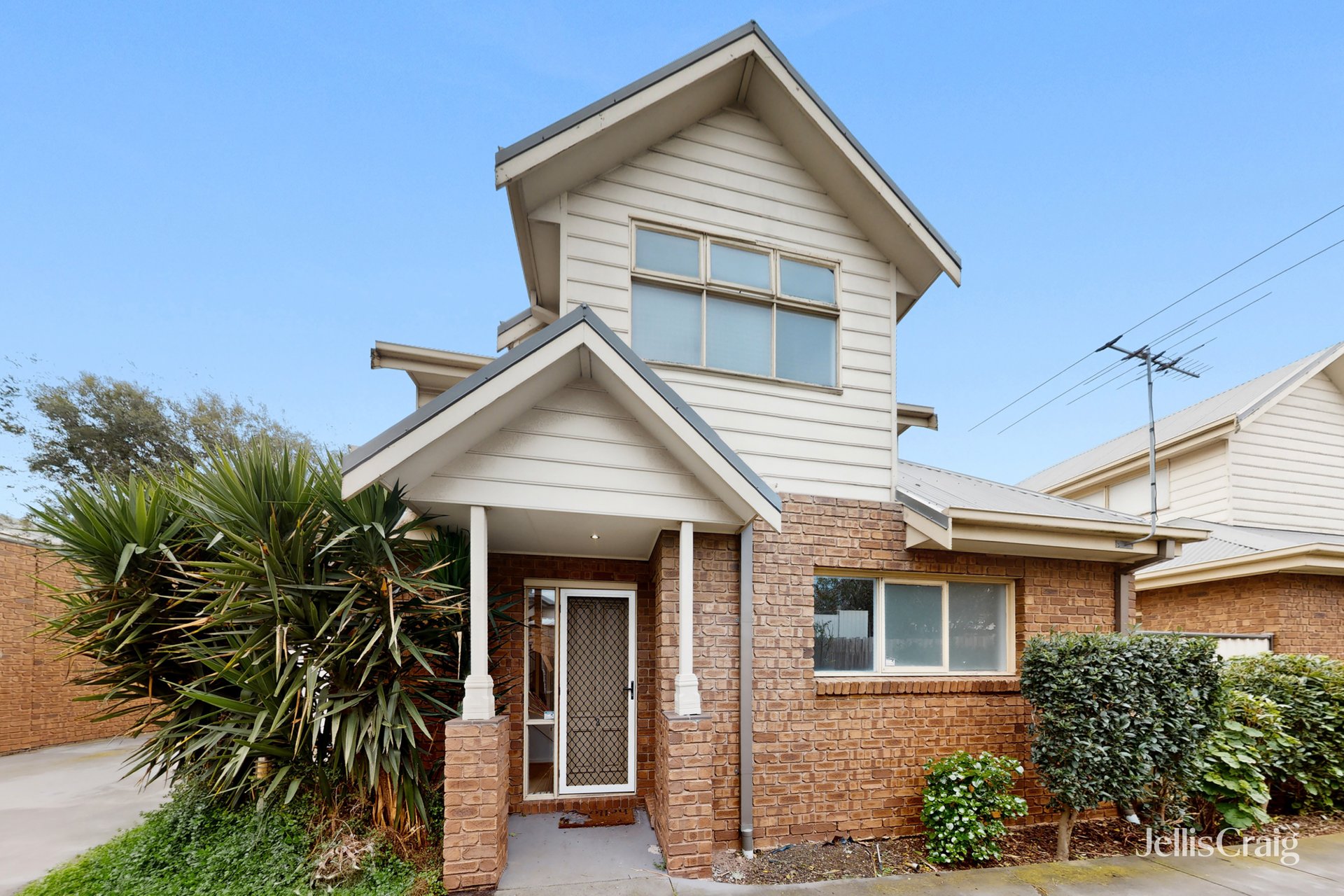 2/3 Havelock Street, Maidstone image 1