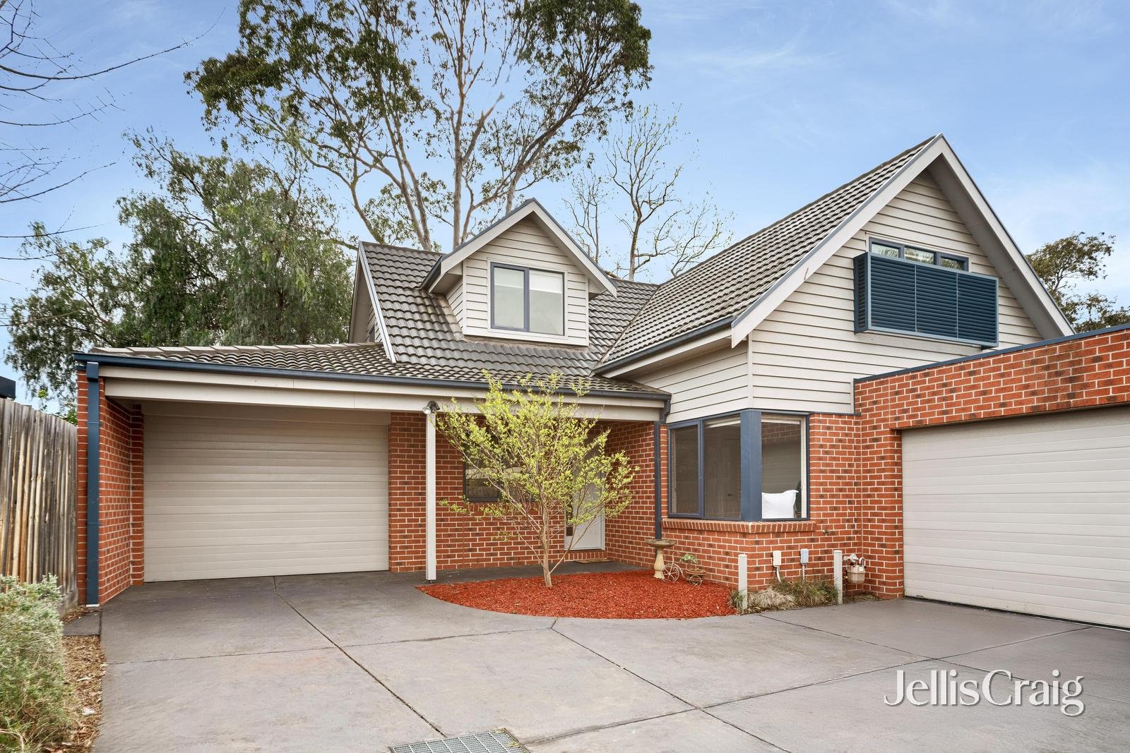2/3 Hermitage Street, Cheltenham image 1