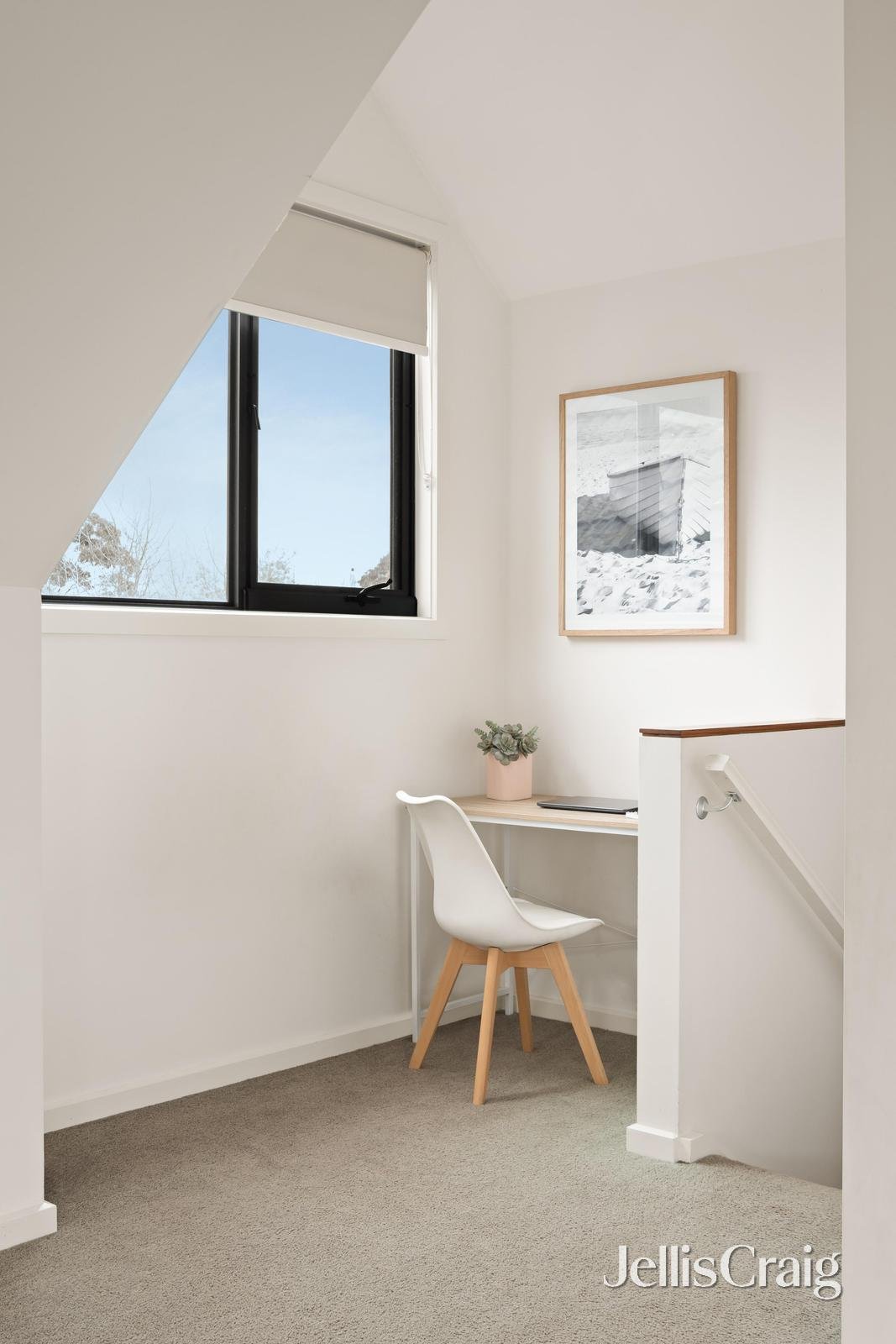 2/3 Hermitage Street, Cheltenham image 11