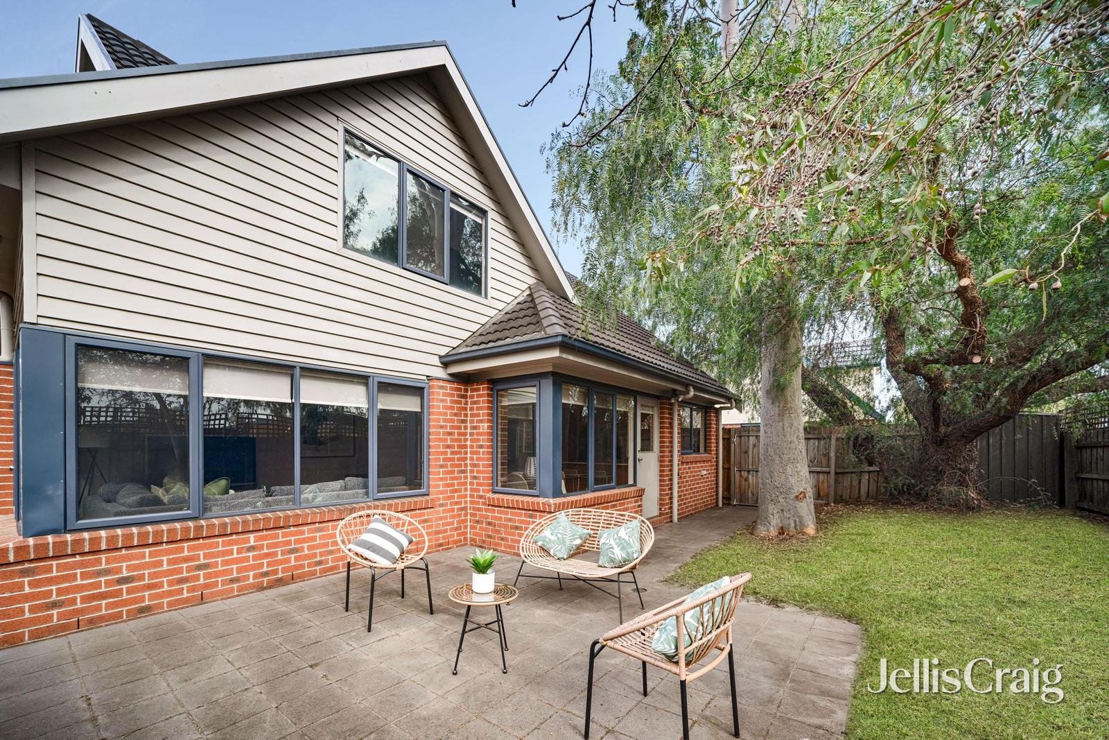 2/3 Hermitage Street, Cheltenham image 12