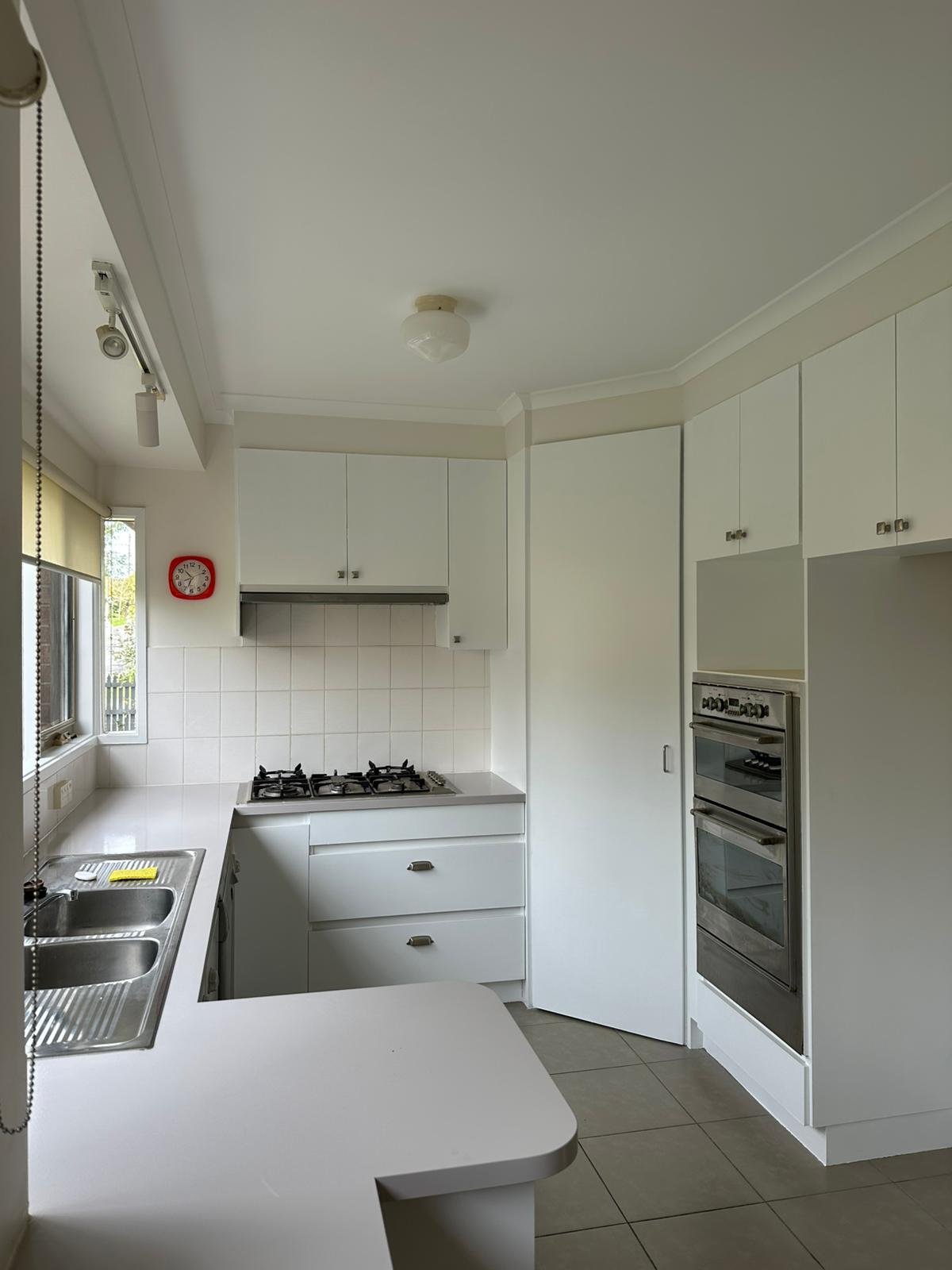 23 Hilda Street, Balwyn image 4