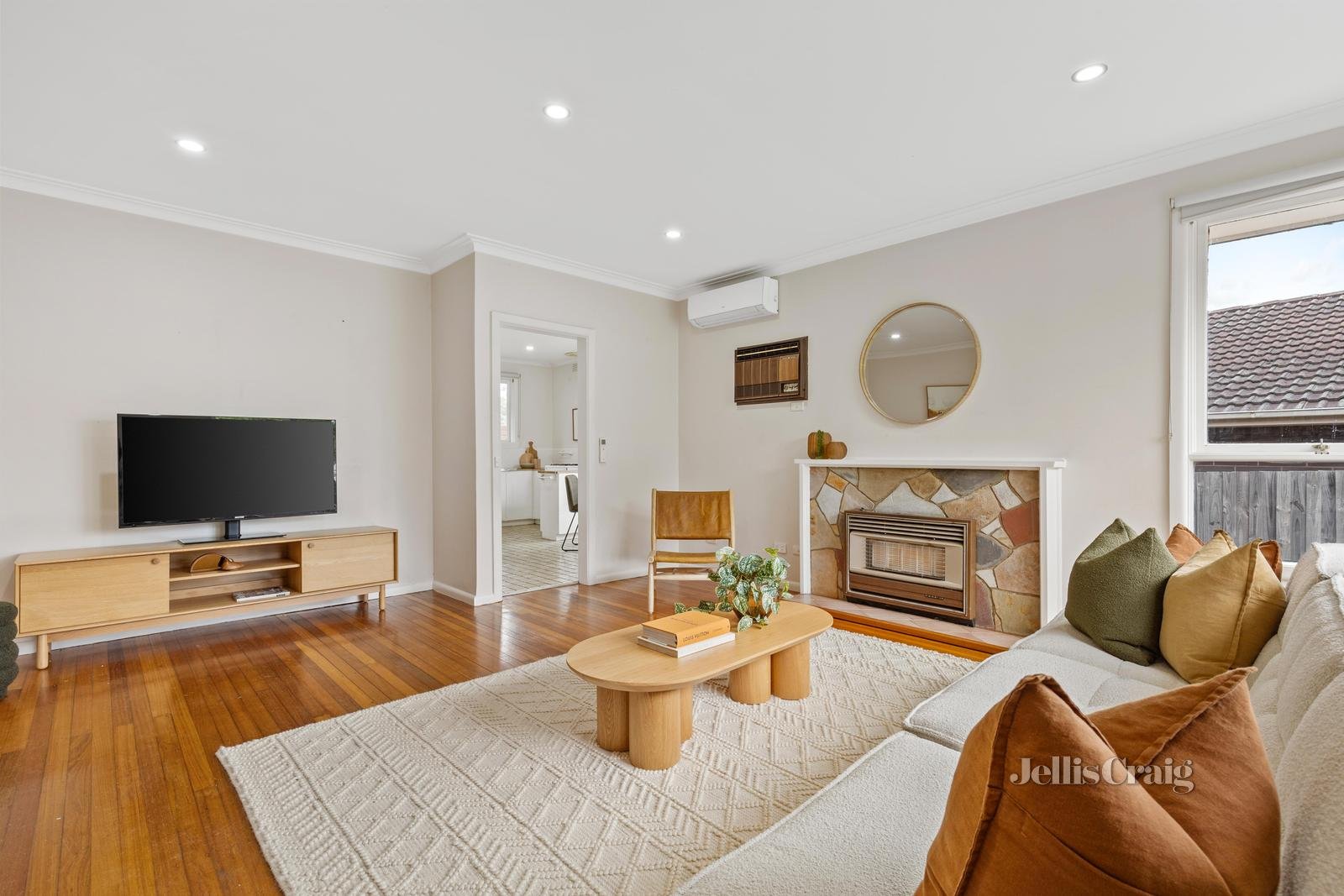 23 Husband Road, Forest Hill image 2