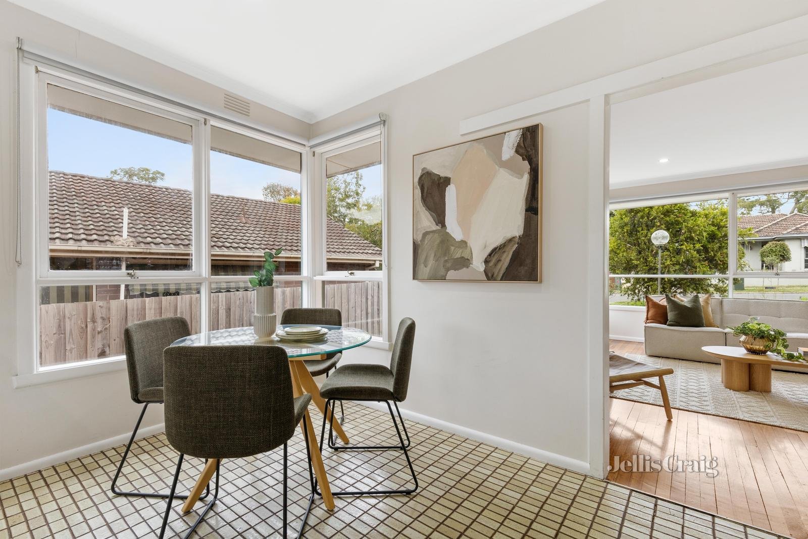 23 Husband Road, Forest Hill image 3