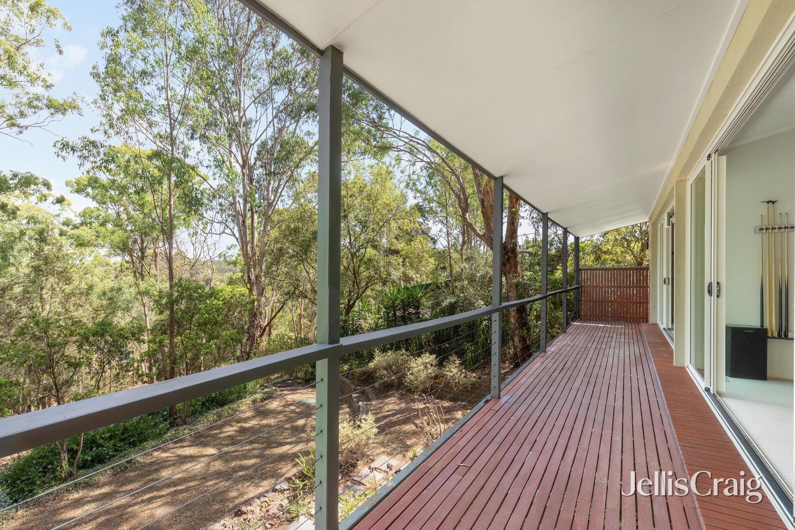 23 Hutchinson Avenue, Warrandyte image 8